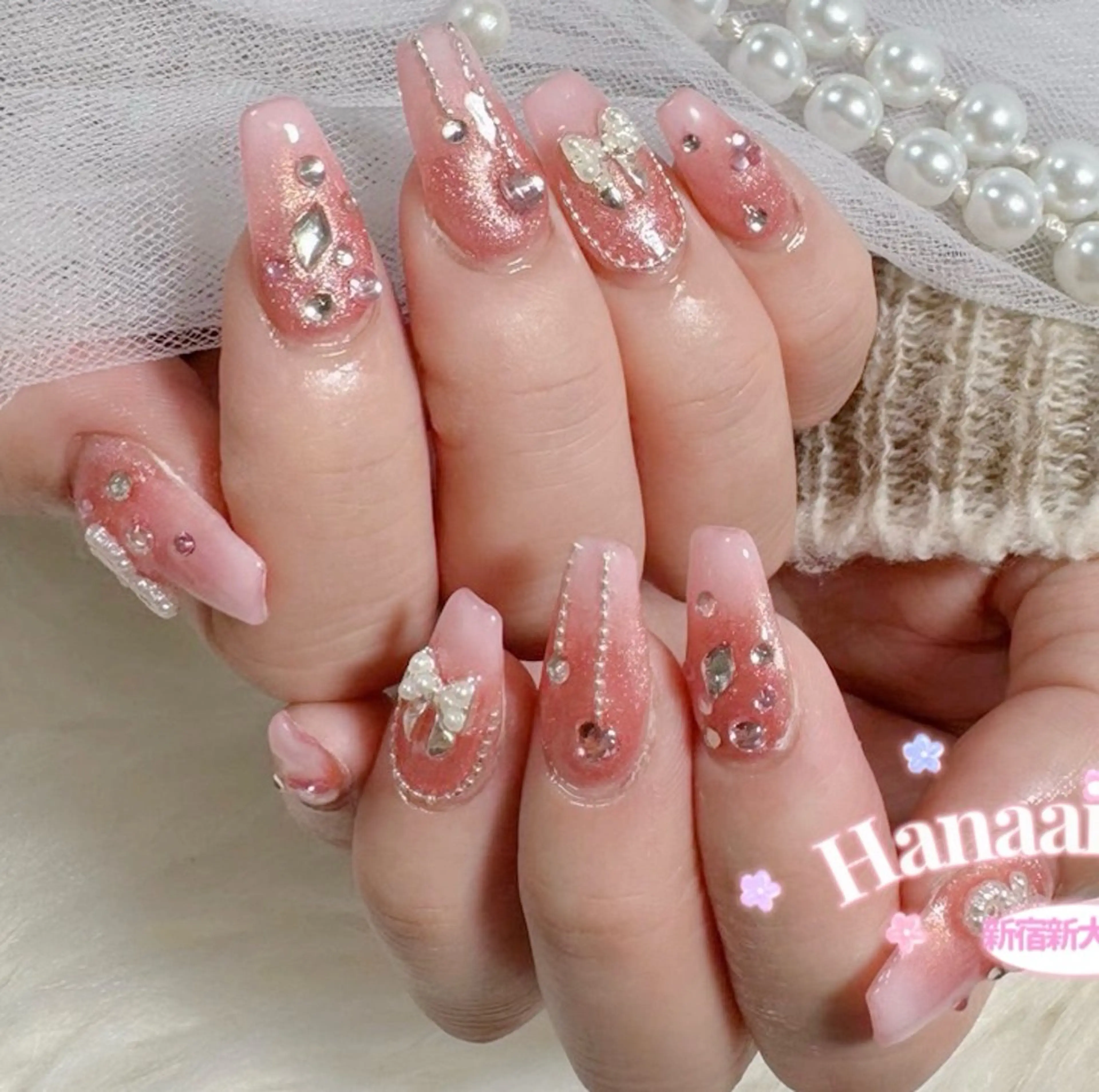 セミロング ハンドネイル Hanaai Salon新大久保店のネイルデザイン