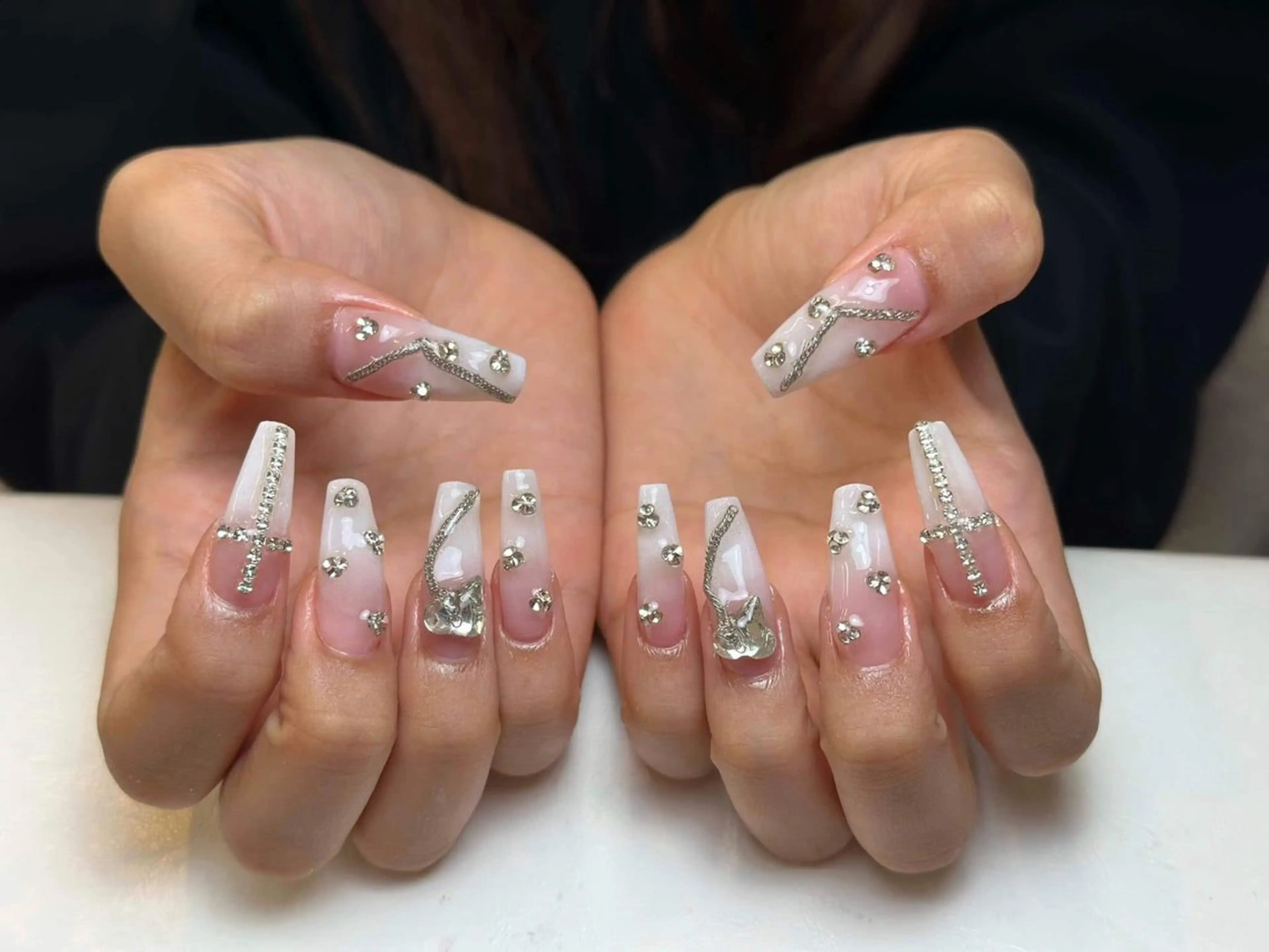 ネイル アートネイル ジェルネイル ニュアンスネイル シンプルネイル ハンドネイル Jenn Nail Shinokuboのネイルデザイン