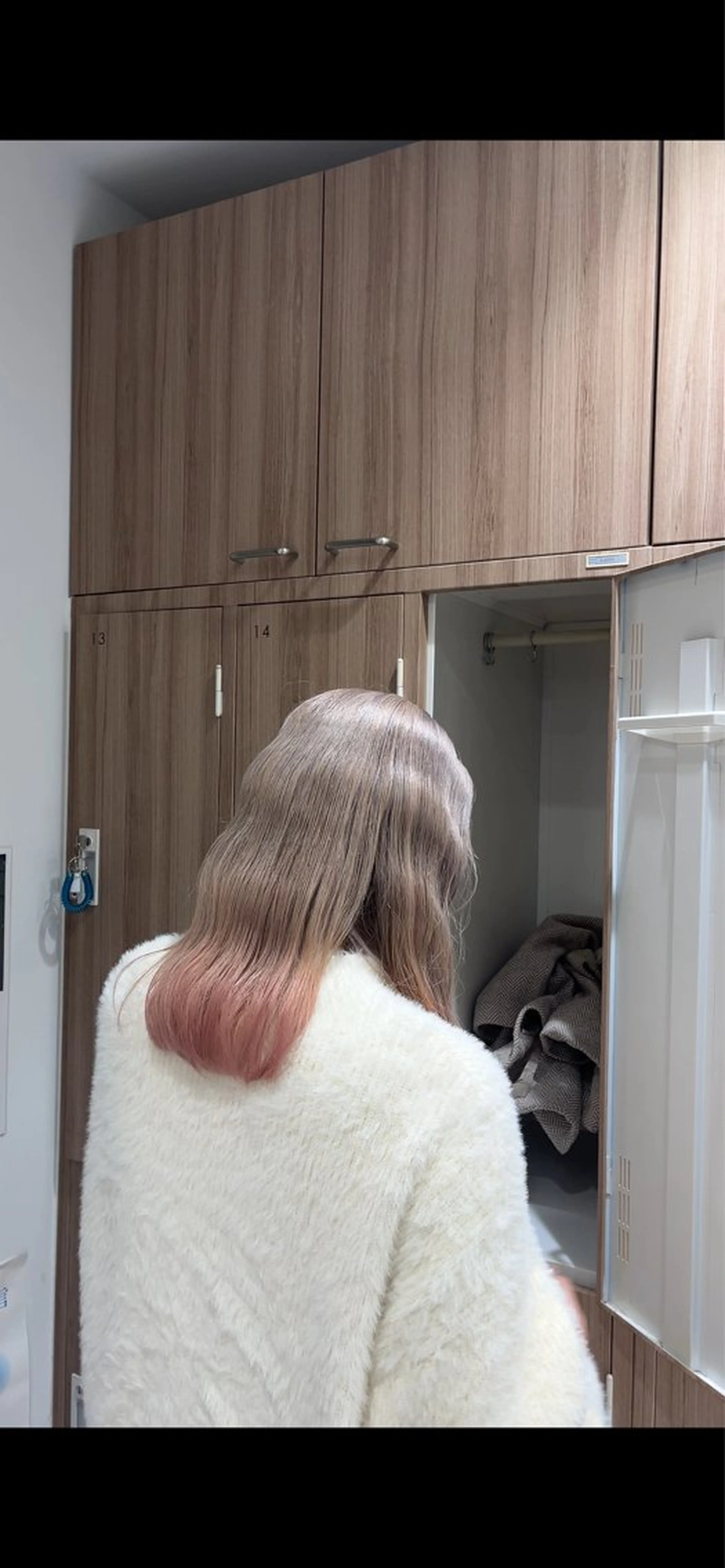 セミロング カラー リノ stylist🪐のヘアスタイル