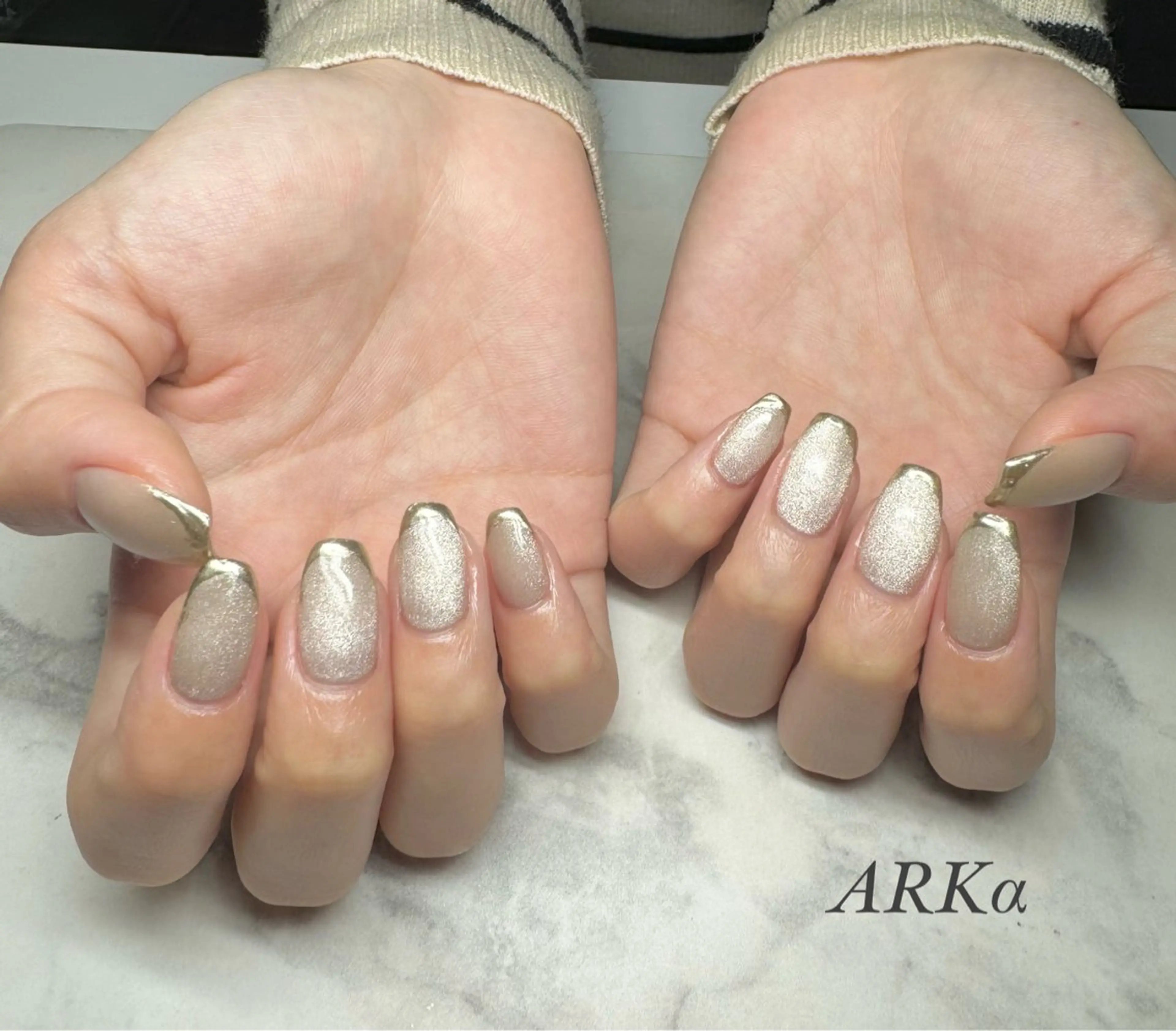 ネイル ミラーネイル ハンドネイル ARKα SHIORIのネイルデザイン
