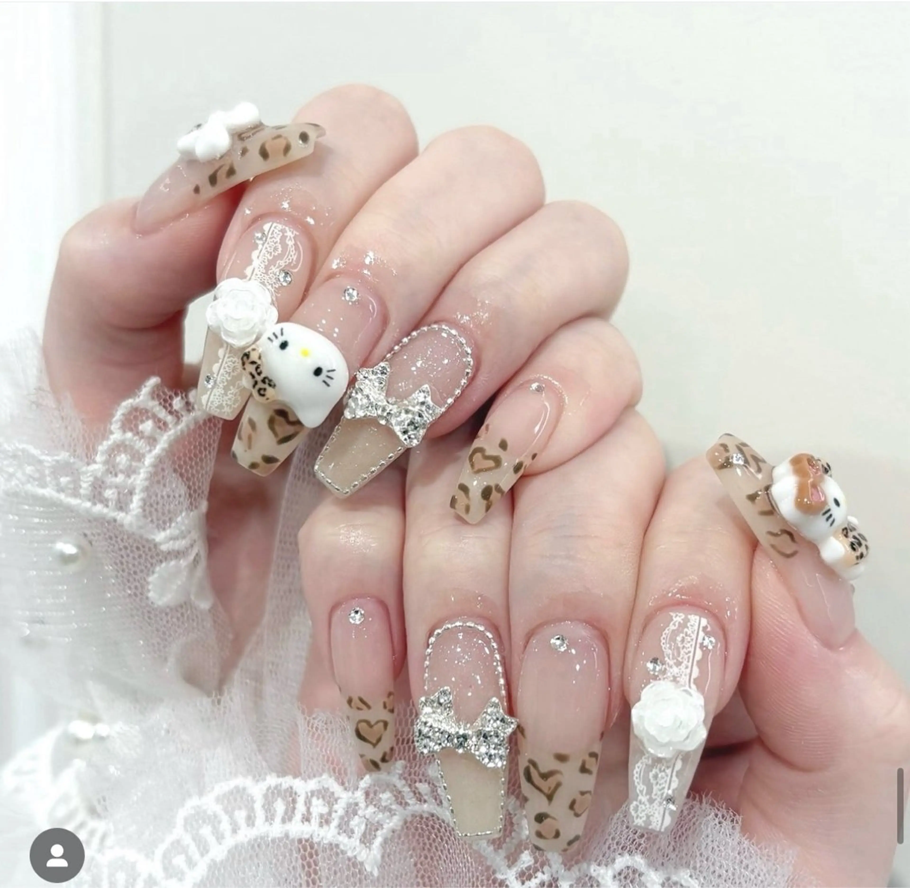 ネイル ジェルネイル 韓国ネイル マグネットネイル ネイルチップ 冬ネイル Lenie Nailのネイルデザイン