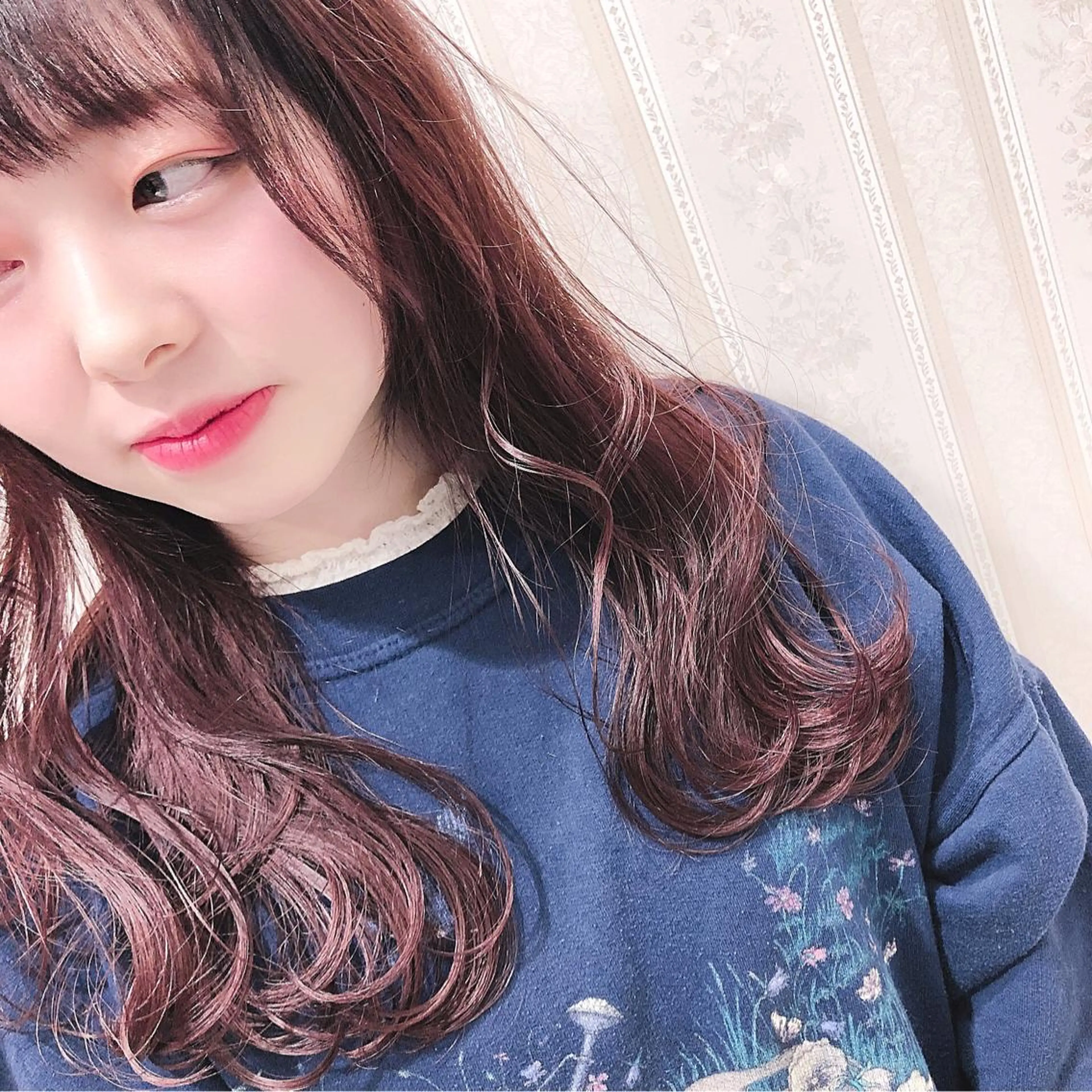 セミロング カラー ブラウンカラー レッドカラー レッドブラウン カット ヘアカラー トリートメント 名畑 裕貴のヘアスタイル