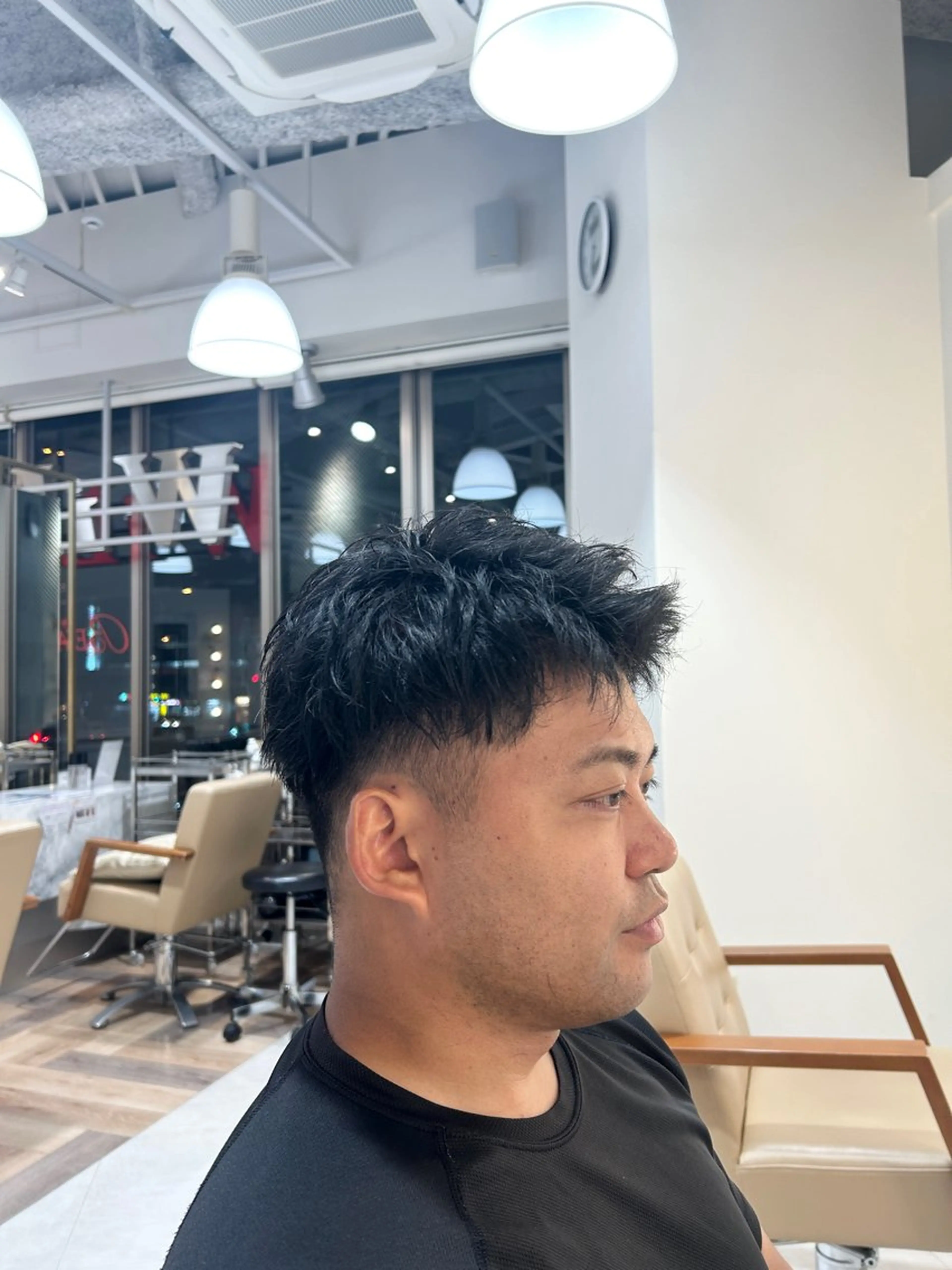 メンズ アップバング Yuu/髪質改善 デザインカラーのヘアスタイル