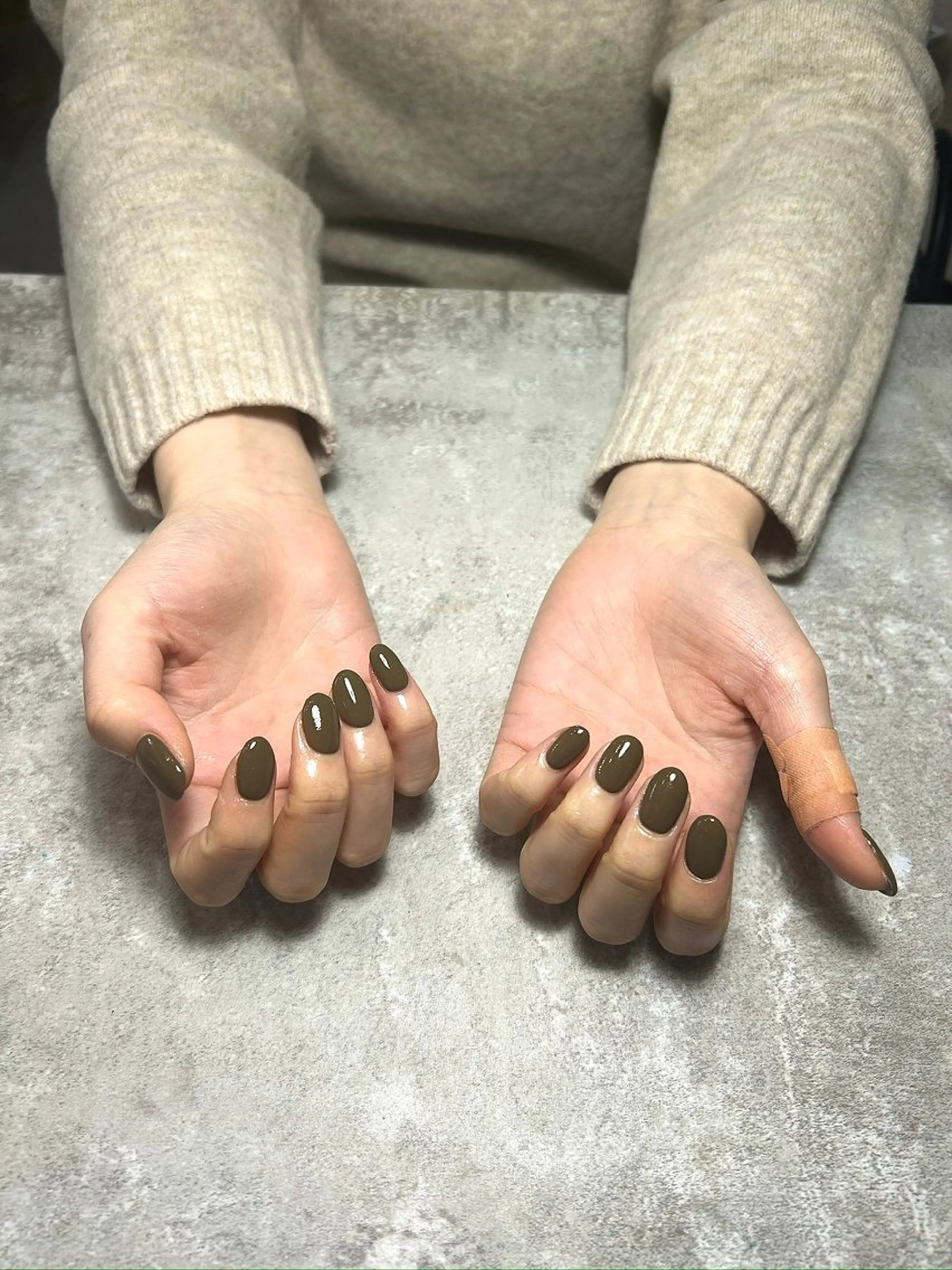 ネイル ワンカラーネイル ハンドネイル MEGUMI 🌙WOLTOKYOのネイルデザイン
