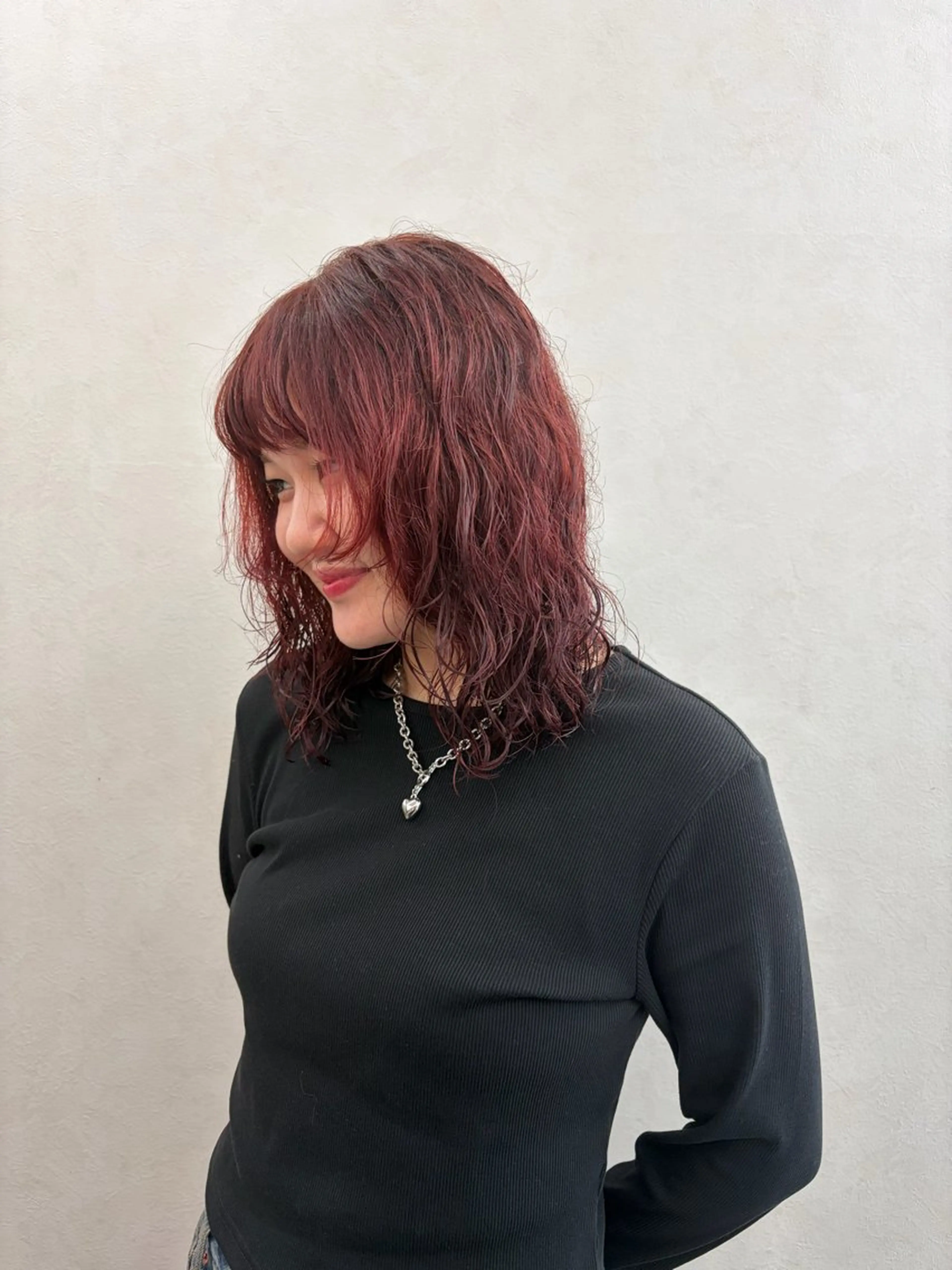 ミディアム カラー パーマ カット ヘアカラー トリートメント 🍐透明感カラー🍐 レイヤーカットのヘアスタイル