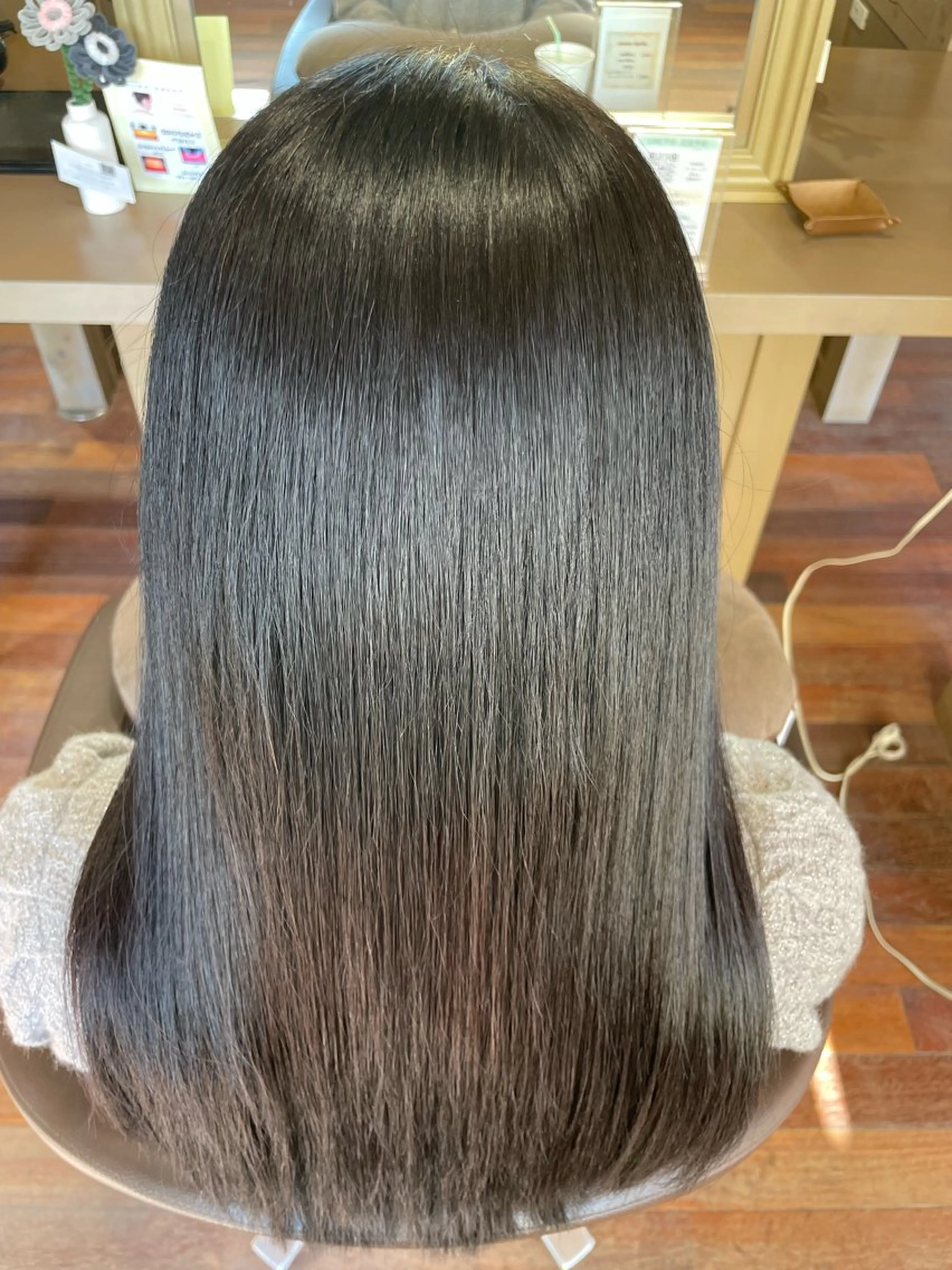 ロング 縮毛矯正 トリートメント 山口 静音のヘアスタイル