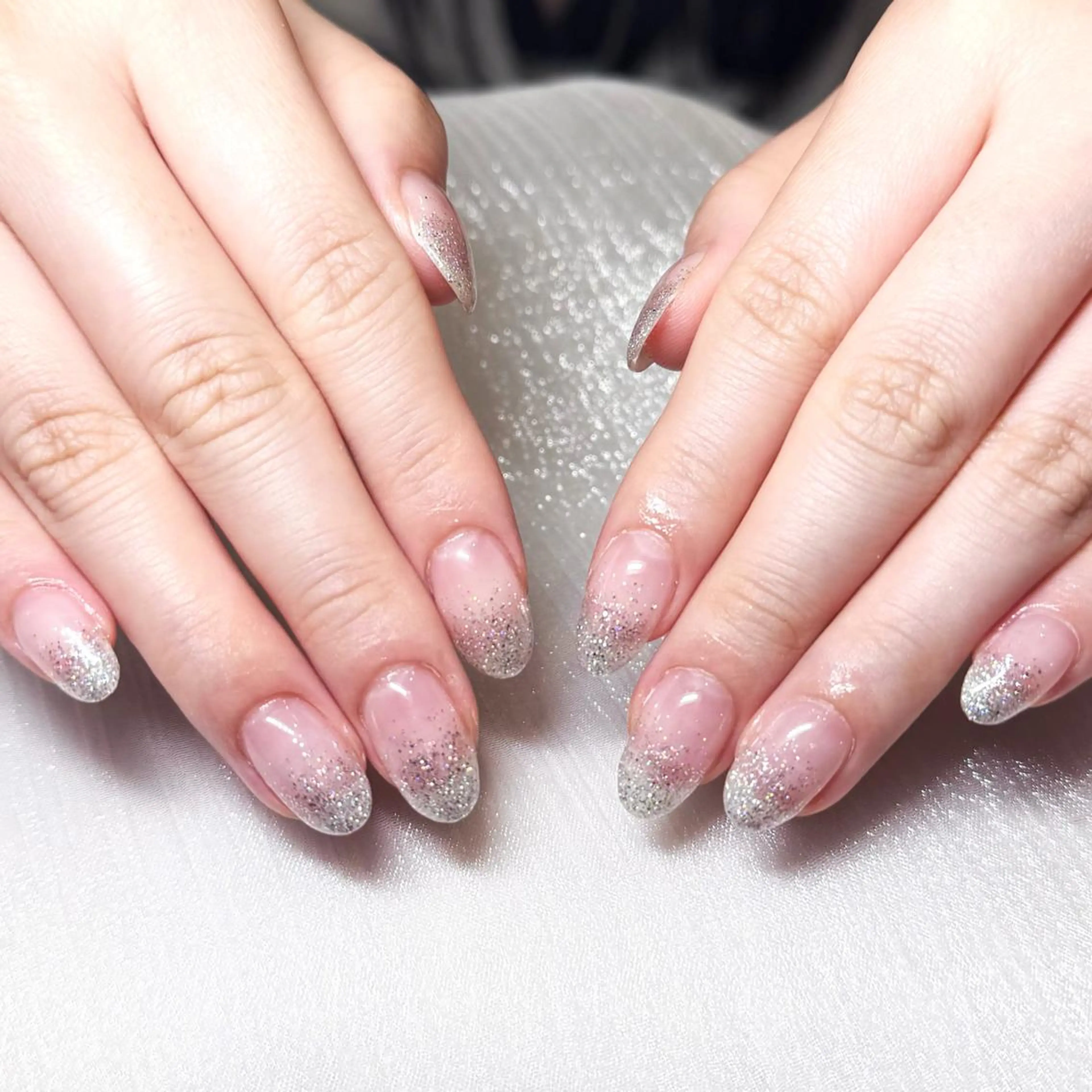 ネイル アートネイル オーロラネイル ガーリー キラキラネイル 韓国ネイル ハンドネイル DIANMOND NAIL🌸のネイルデザイン