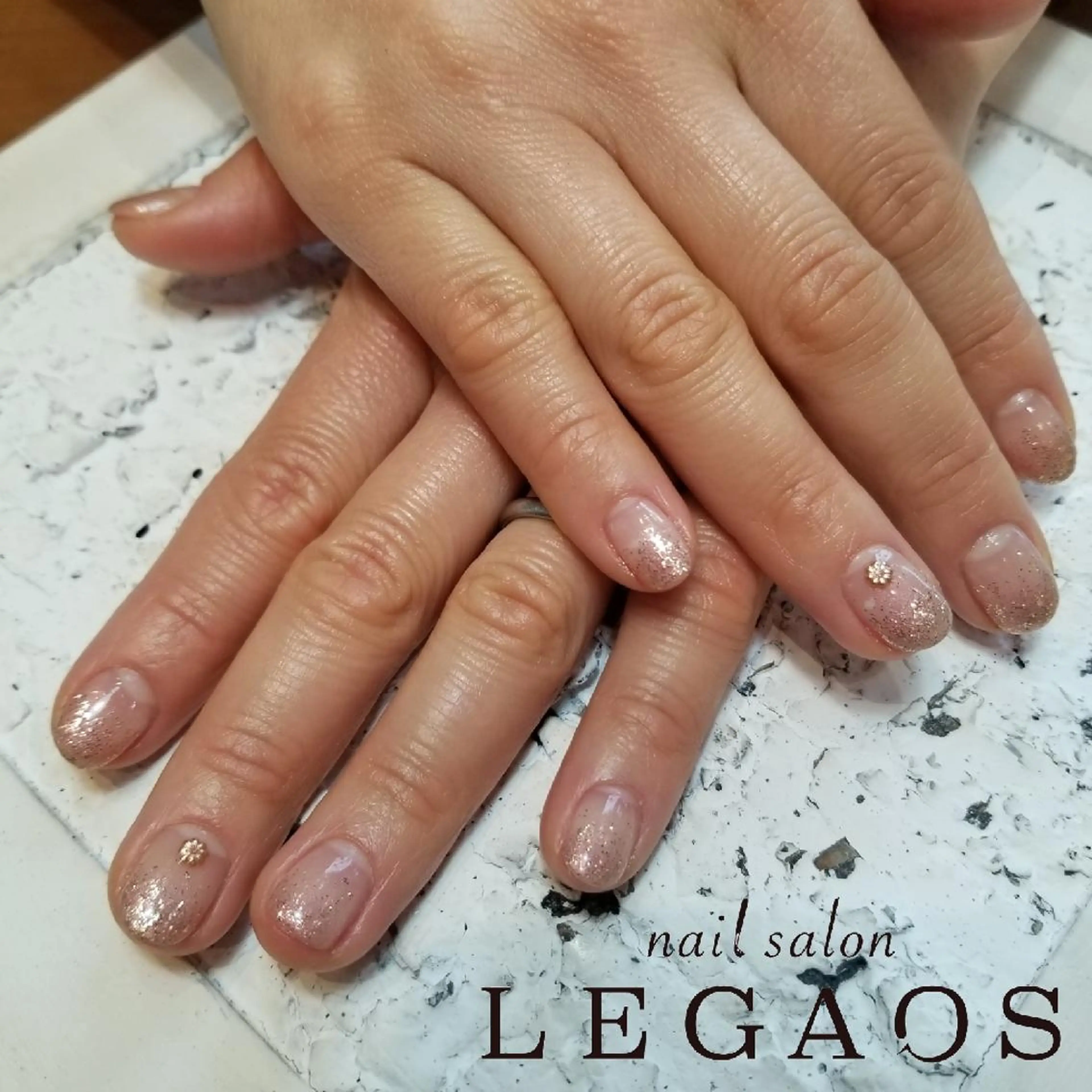 ネイル ｾﾝﾀｰ南 LEGAOSともこのネイルデザイン