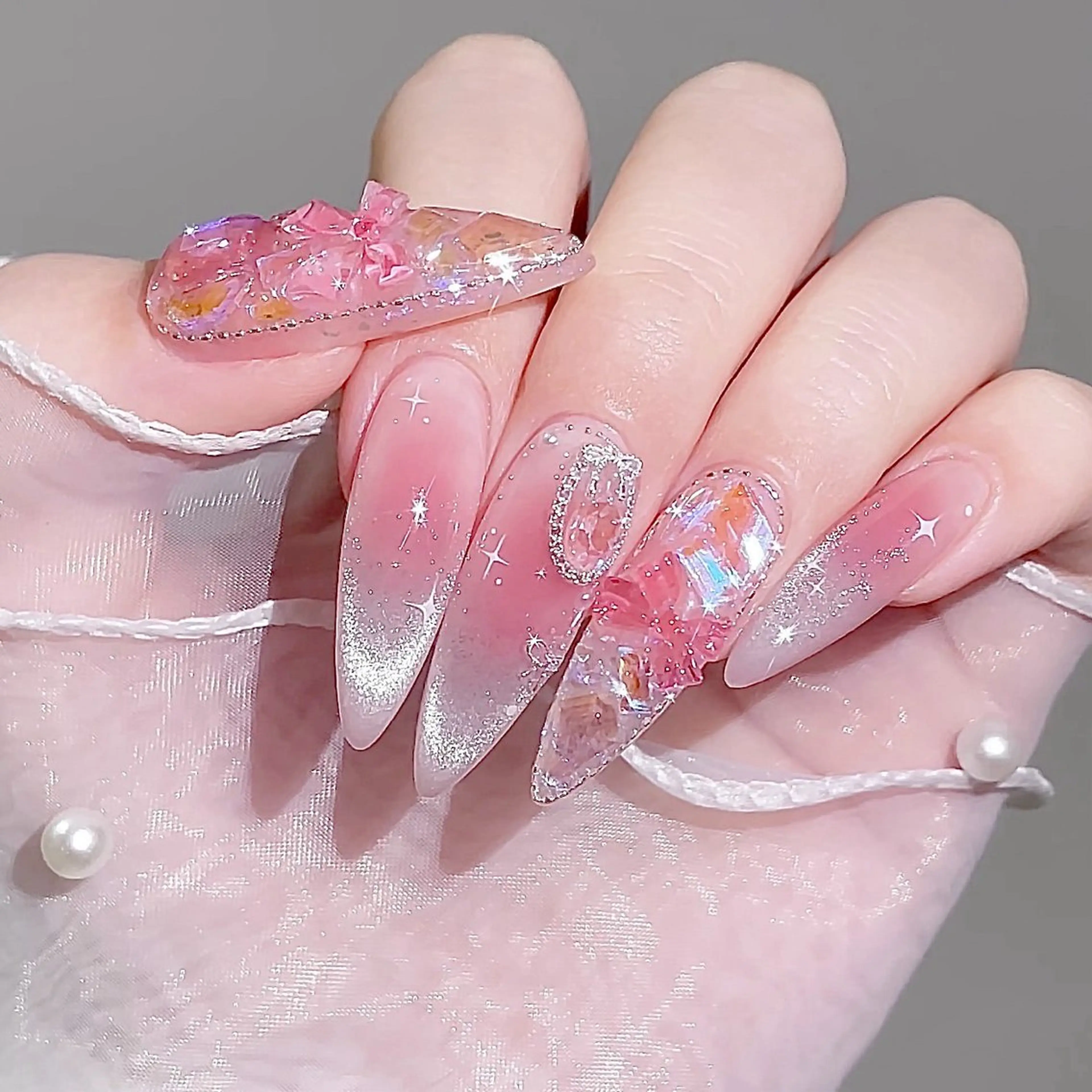 ネイル ハンドネイル ハンドケア Nova Nail Nambaのネイルデザイン