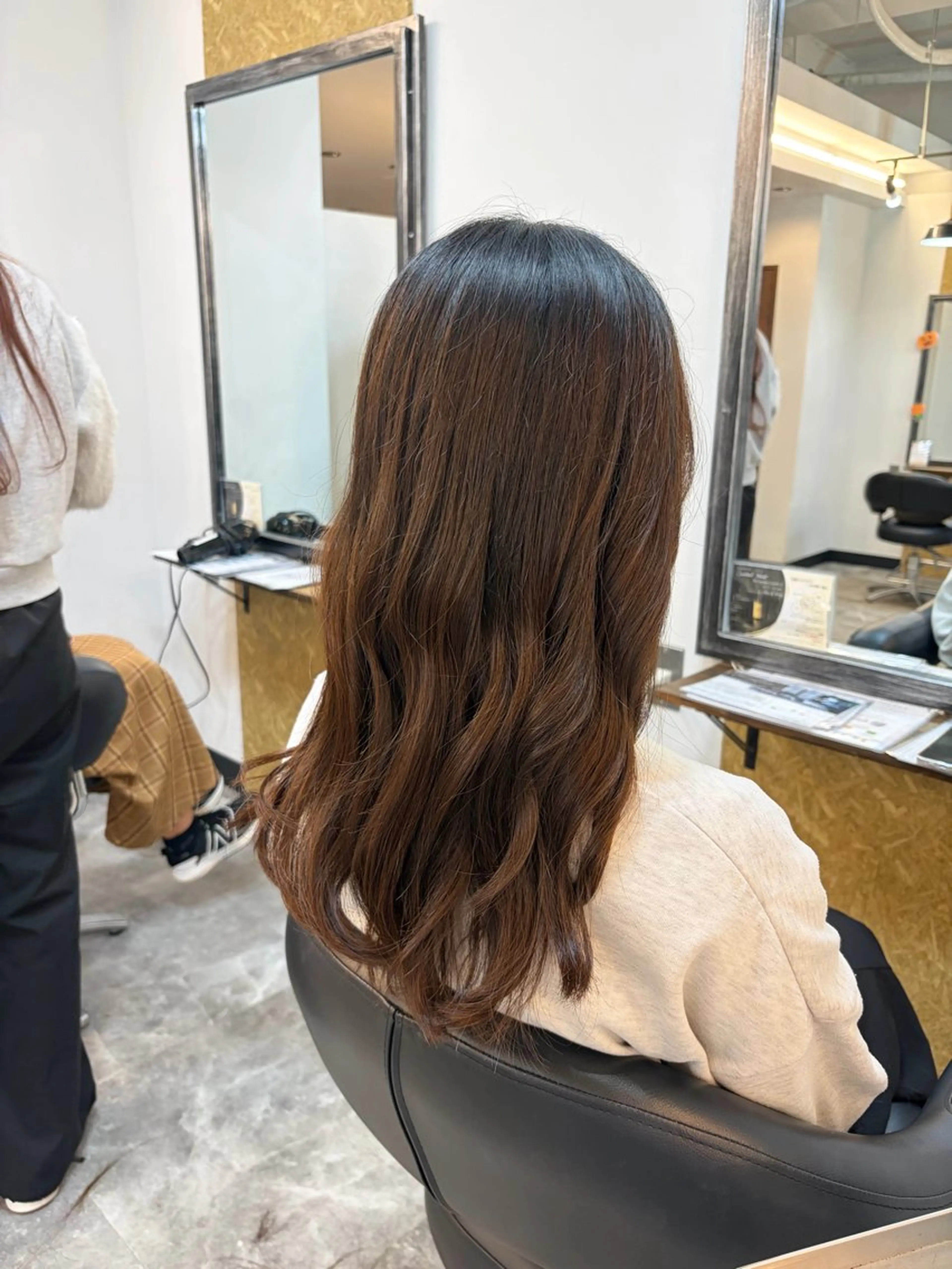 ロング レディースカット モデル無料🌼岩山のヘアスタイル