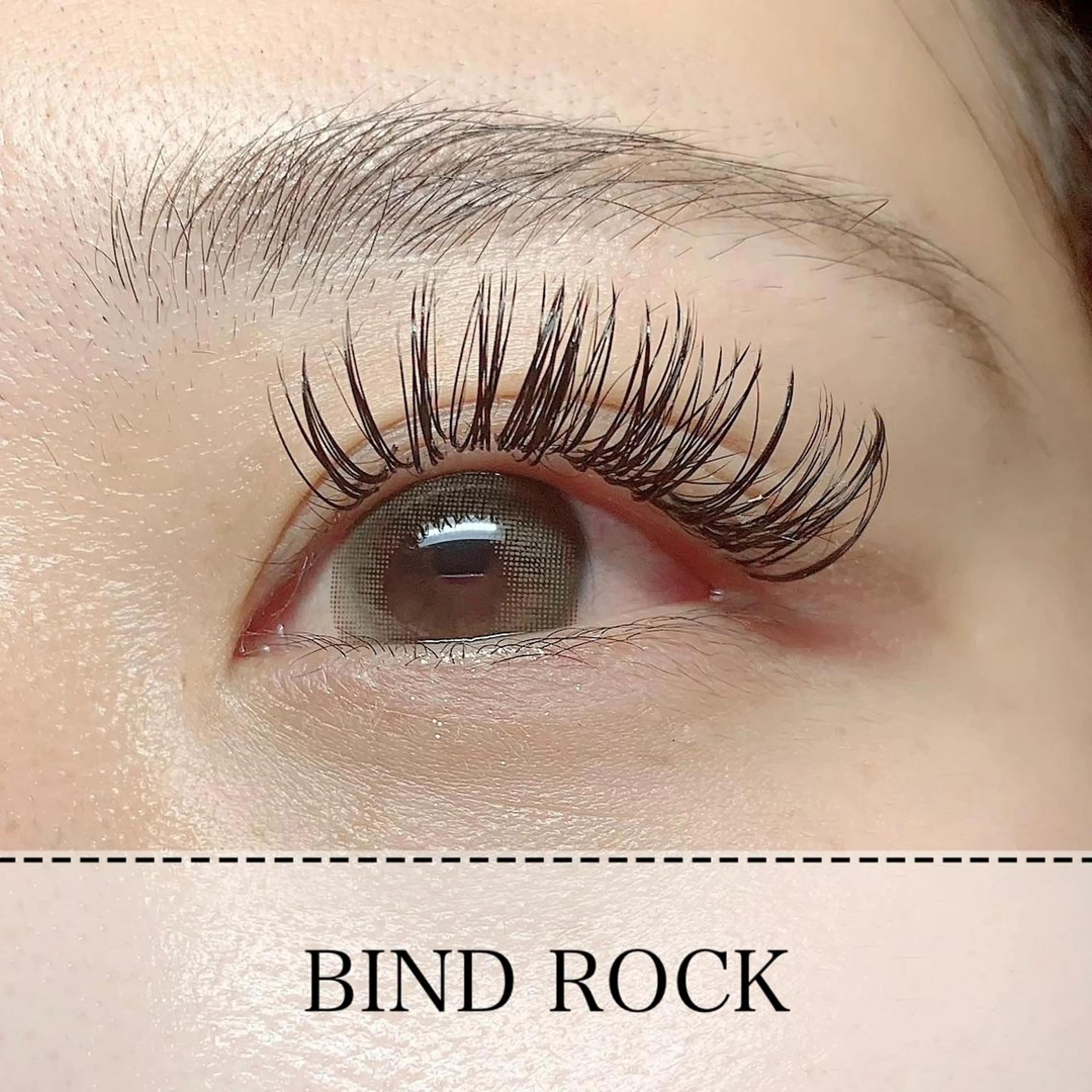 マツエク・マツパ アイブロウ バインドロック 池袋駅韓国風🇰🇷 束感💗Tomoのマツエク・マツパデザイン