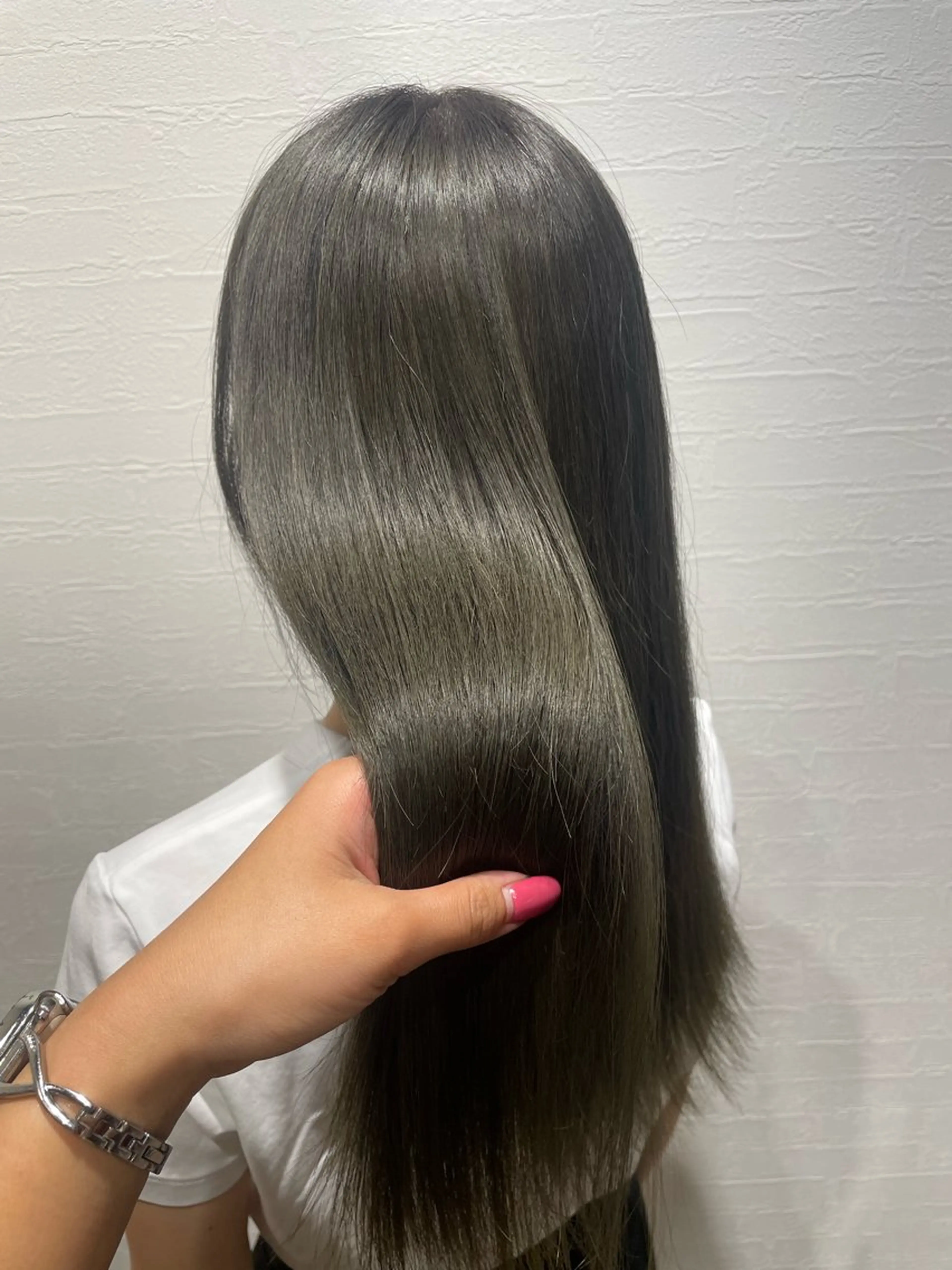 ロング カラー カット ヘアカラー 石川 聖奈のヘアスタイル