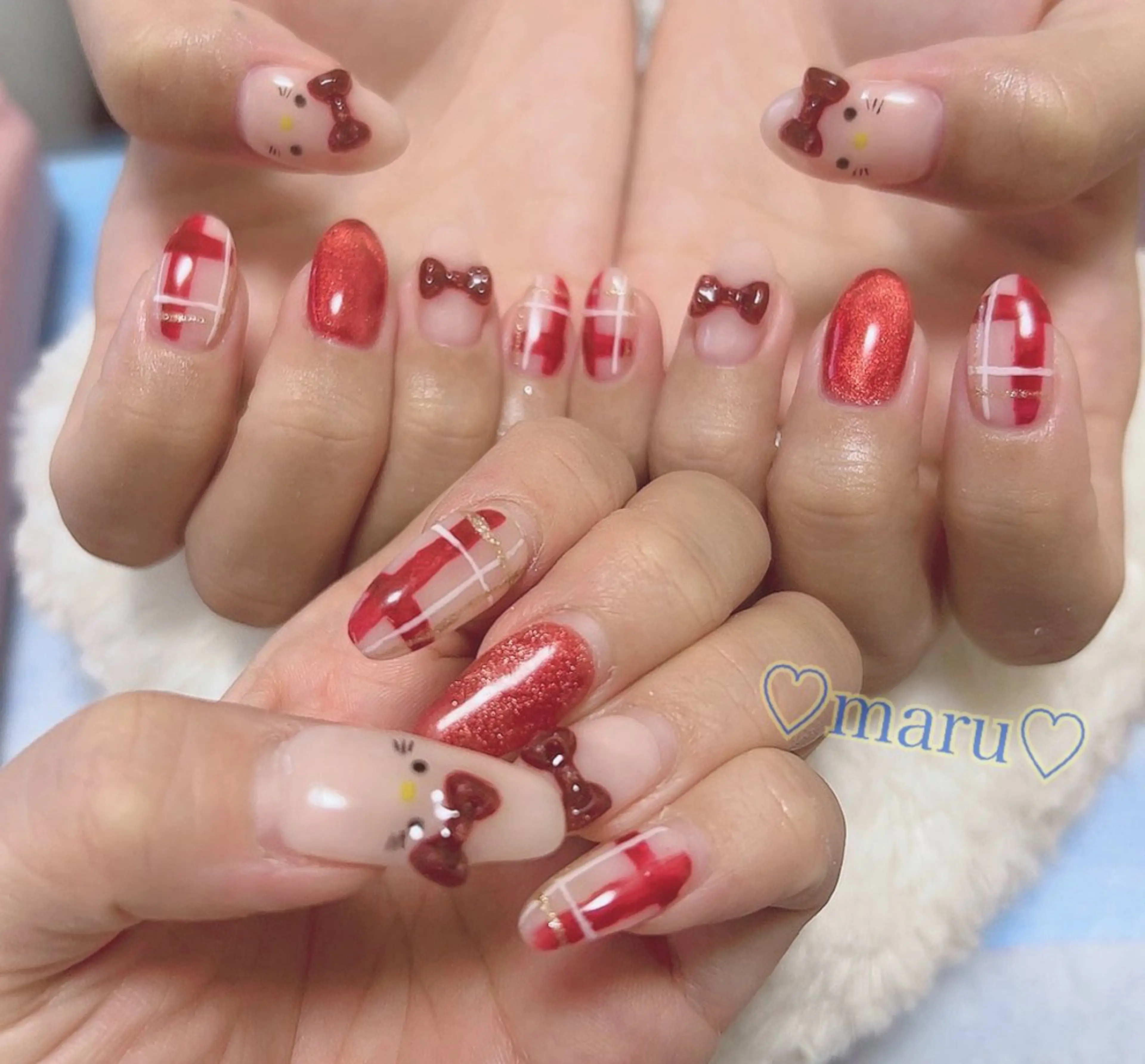 ネイル おそろいネイル ハンドネイル フットネイル まるみ ♡のネイルデザイン