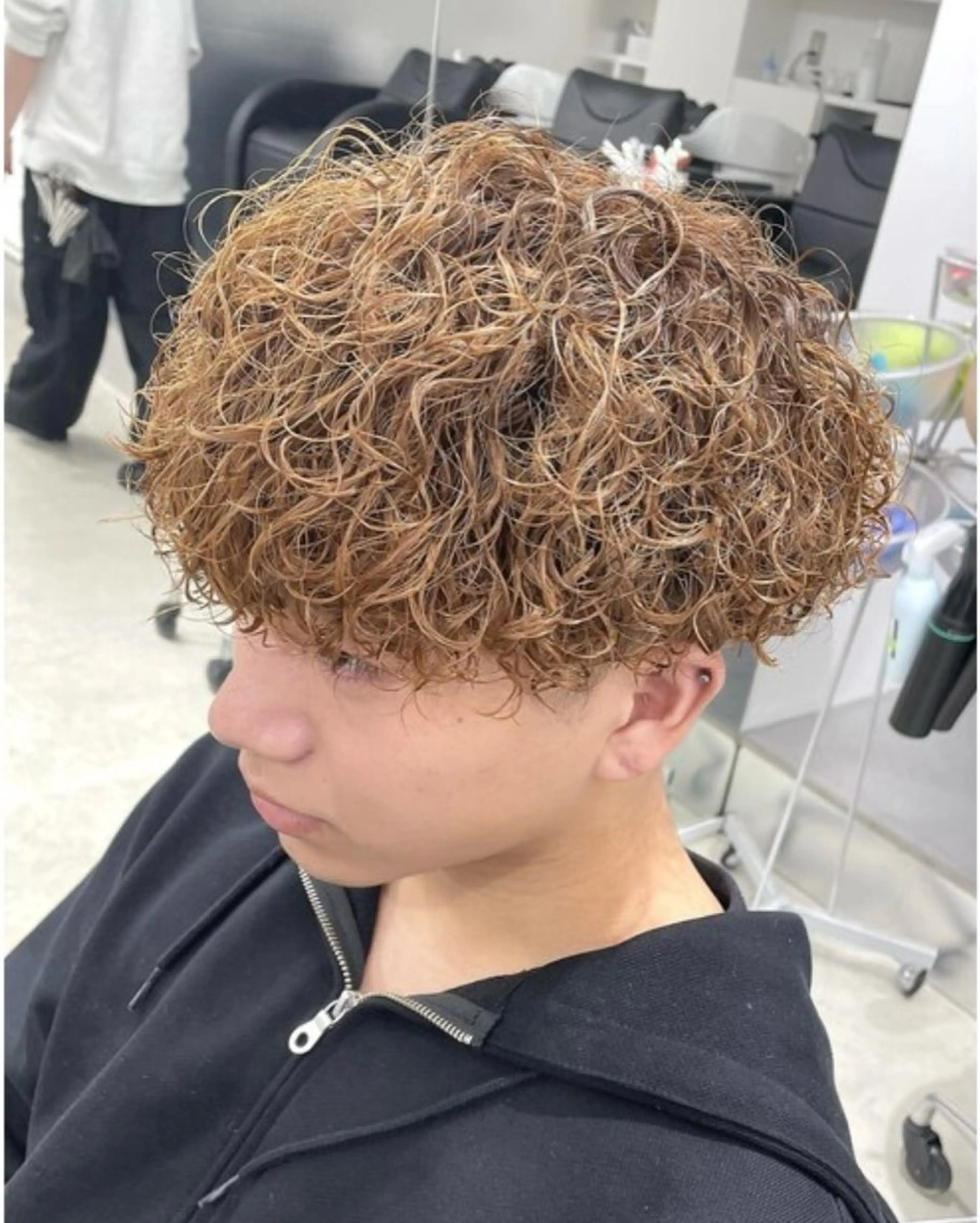 ショート パーマ メンズ カット パーマ 楽斗/メンズパーマ /シャドウパーマのヘアスタイル