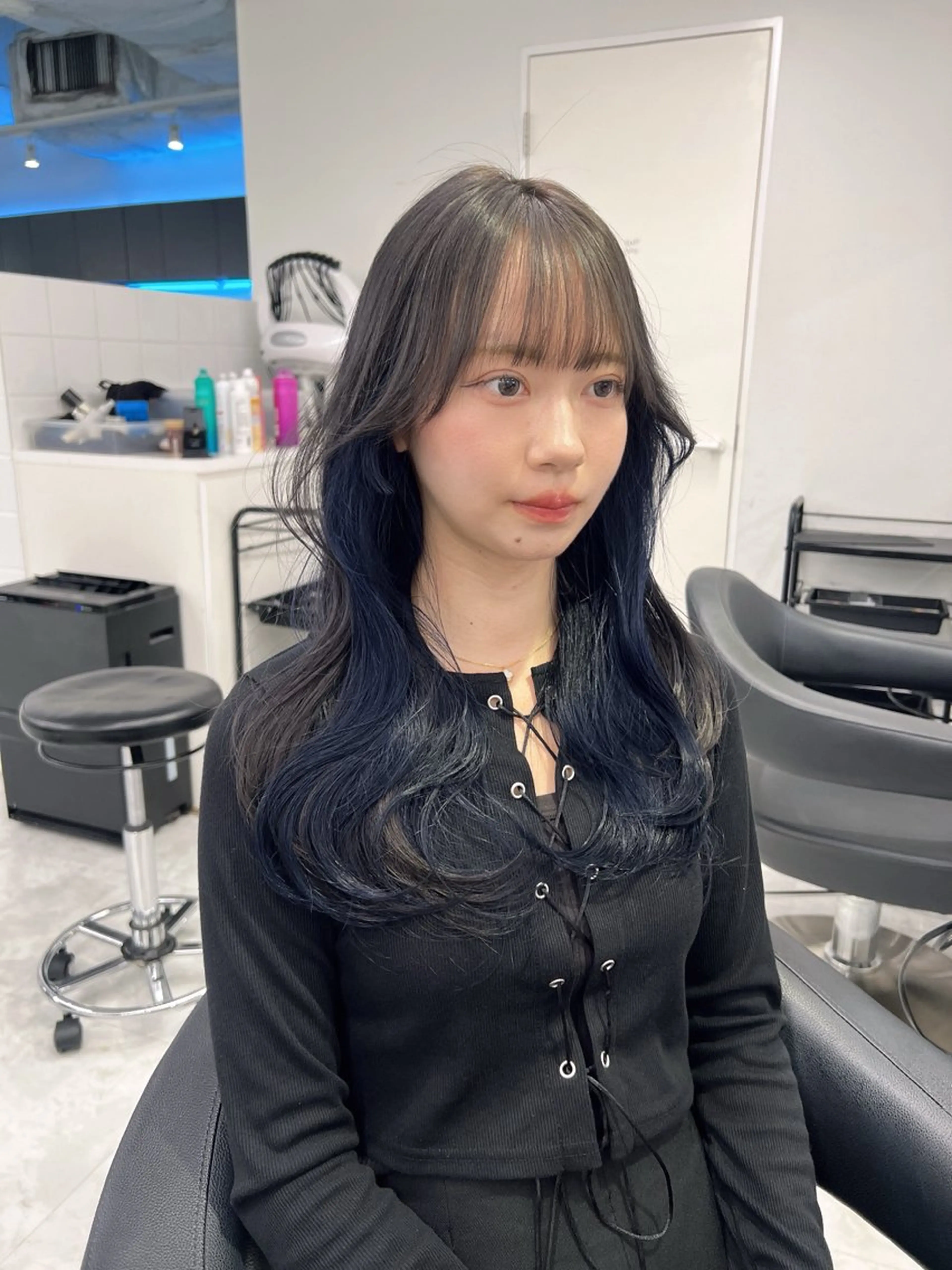 ロング カラー カット ヘアカラー トリートメント ヘッドスパ ヘアセット 🇨🇳中韓レイヤー 暗髪カラー🇰🇷のヘアスタイル