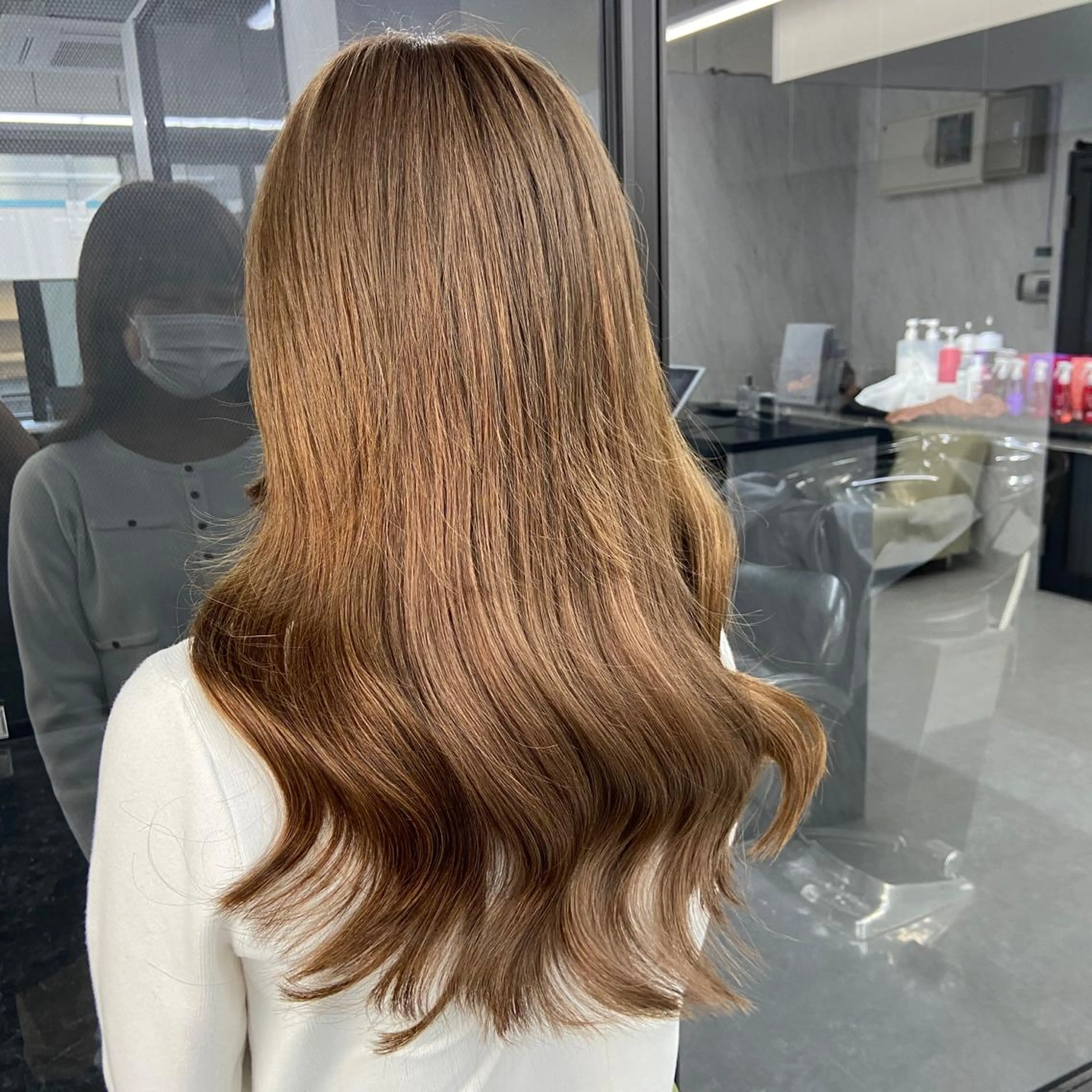 セミロング カラー ハイトーンカラー ヘアカラー トリートメント エクステ ミルボンAujua認定サロン Ria OSAKA 梅田所属・メンズ、エクステ特化 Ryuのヘアスタイル