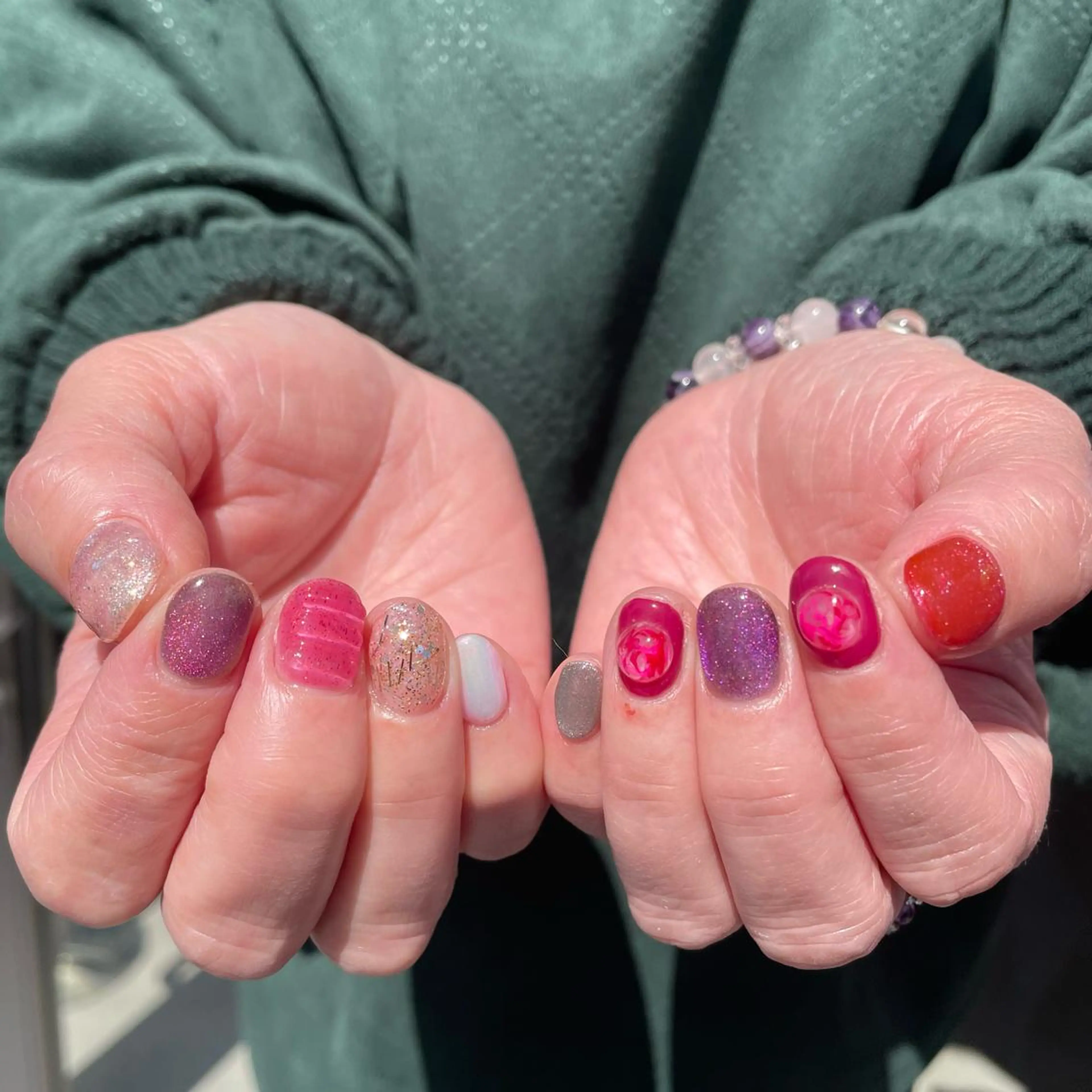 ネイル アートネイル ネイルチップ ハンドネイル NEOUV NAILのネイルデザイン