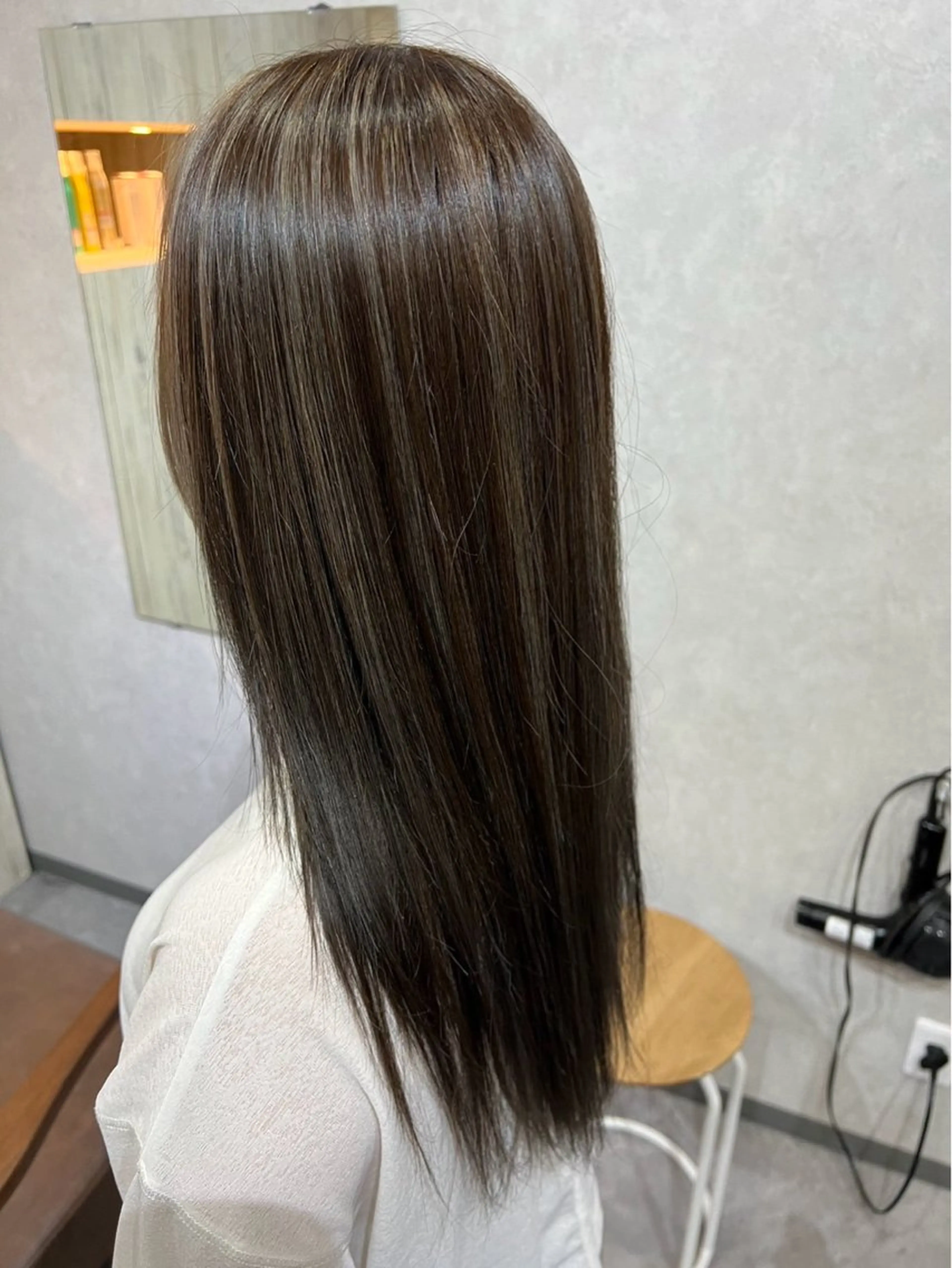 カラー ハイライトカラー Bish Yanaのヘアスタイル