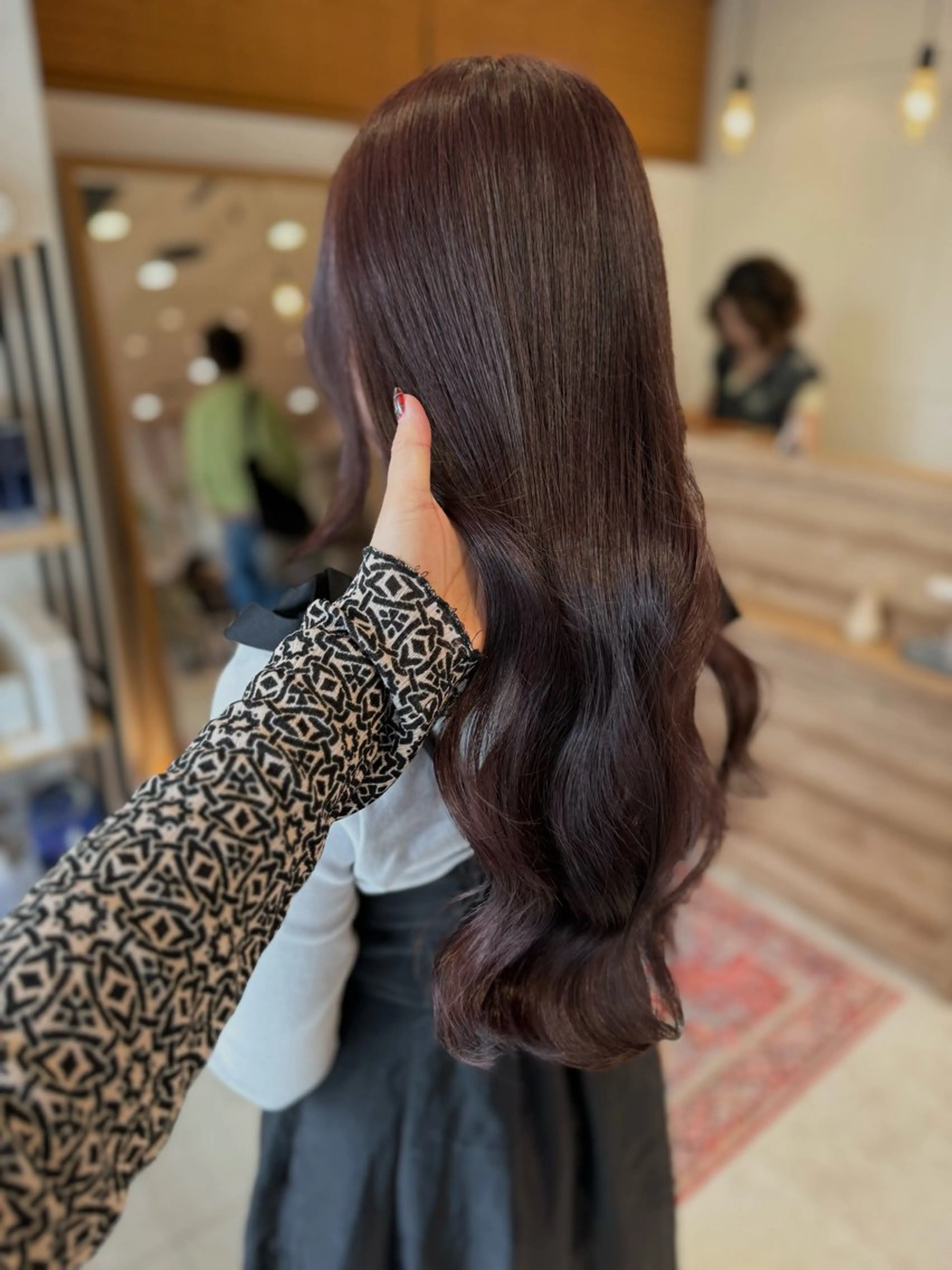 ロング カラー 韓国風ヘア ヘアカラー Oasisgarden所属・レイヤー/ブリーチ MOMOのヘアスタイル