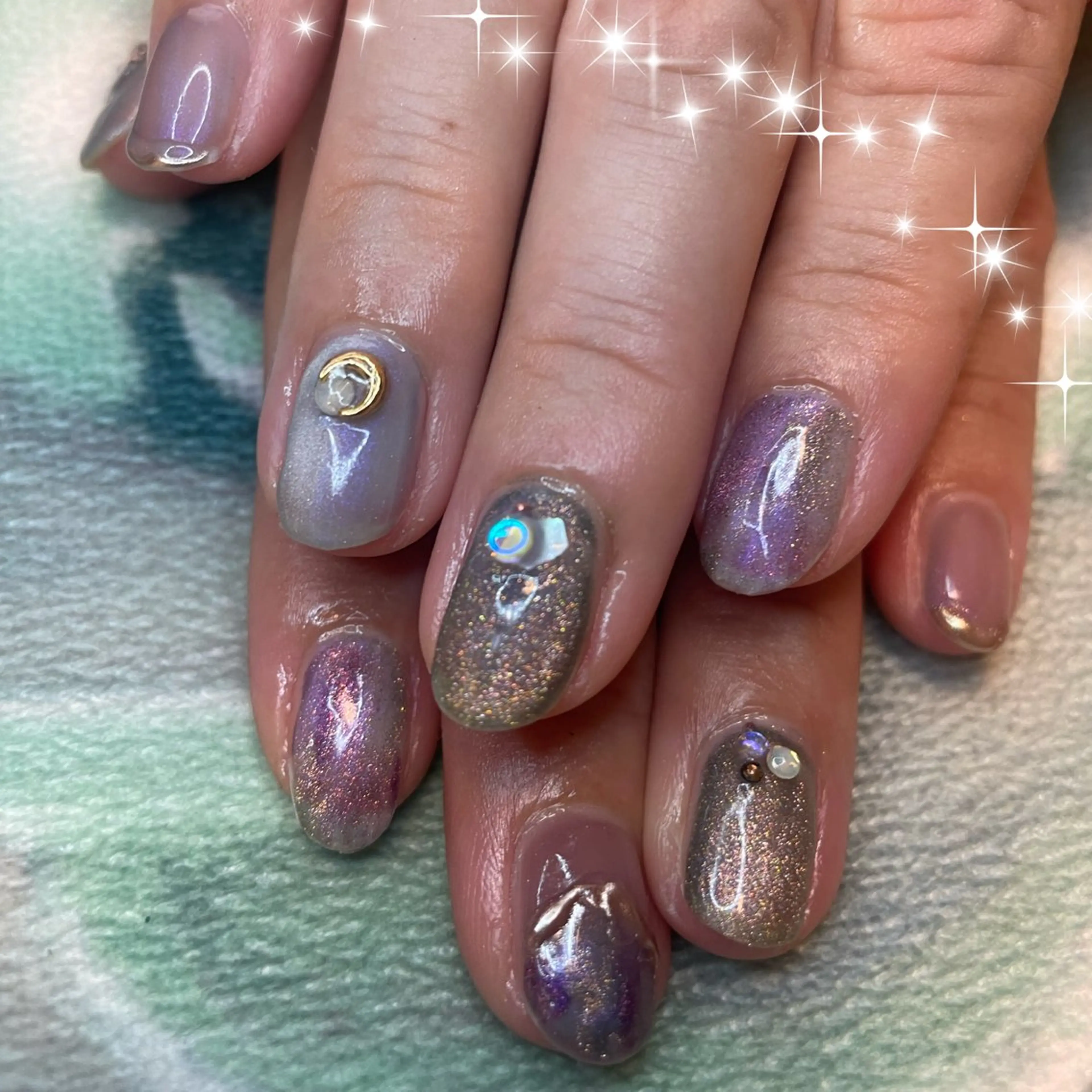 ネイル マグネットネイル ミラーネイル ニュアンスネイル NAIL★M 真紀のネイルデザイン