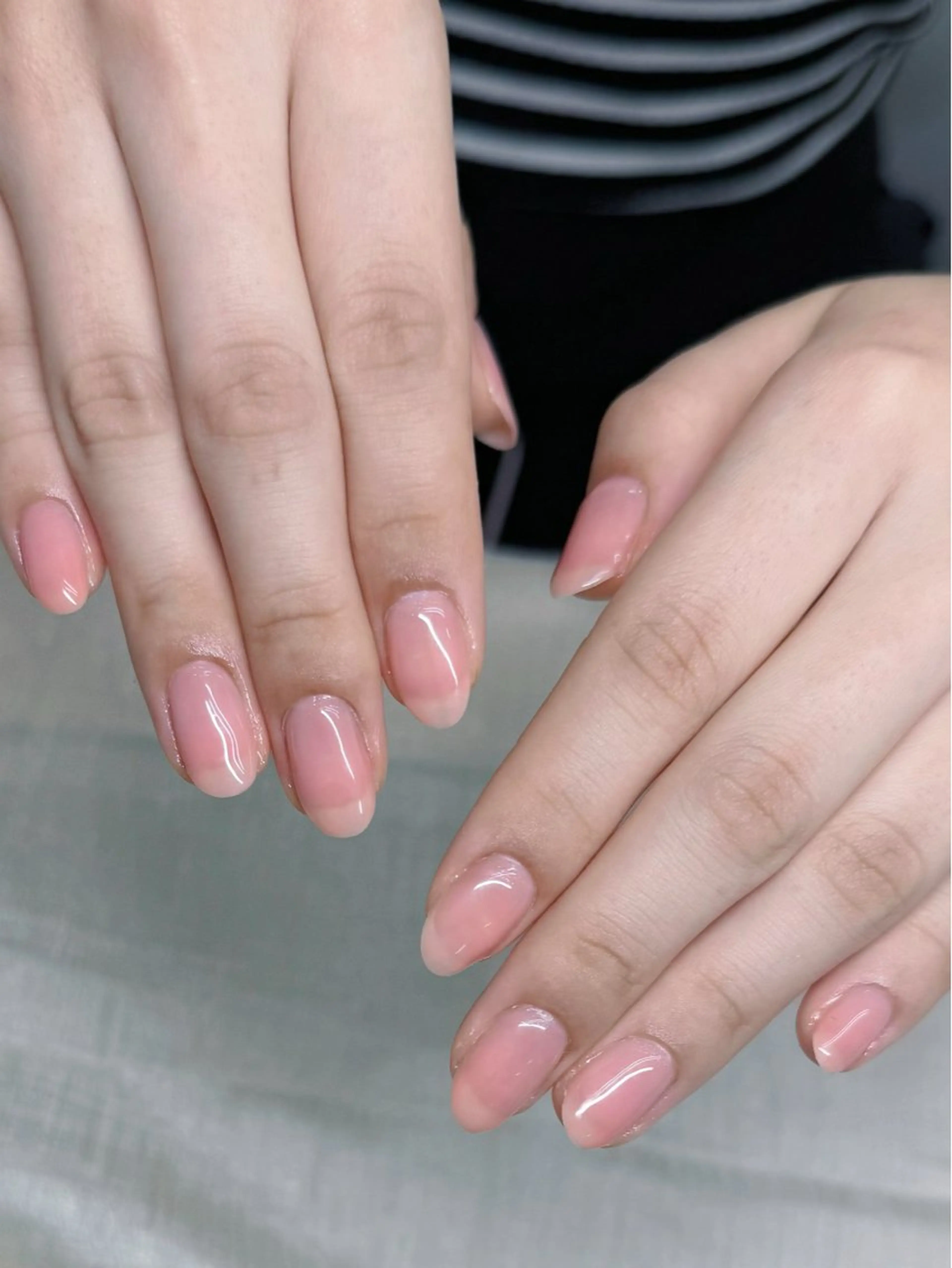 ネイル ハンドネイル R nailsalon所属・Rネルサイン よ よのネイルデザイン