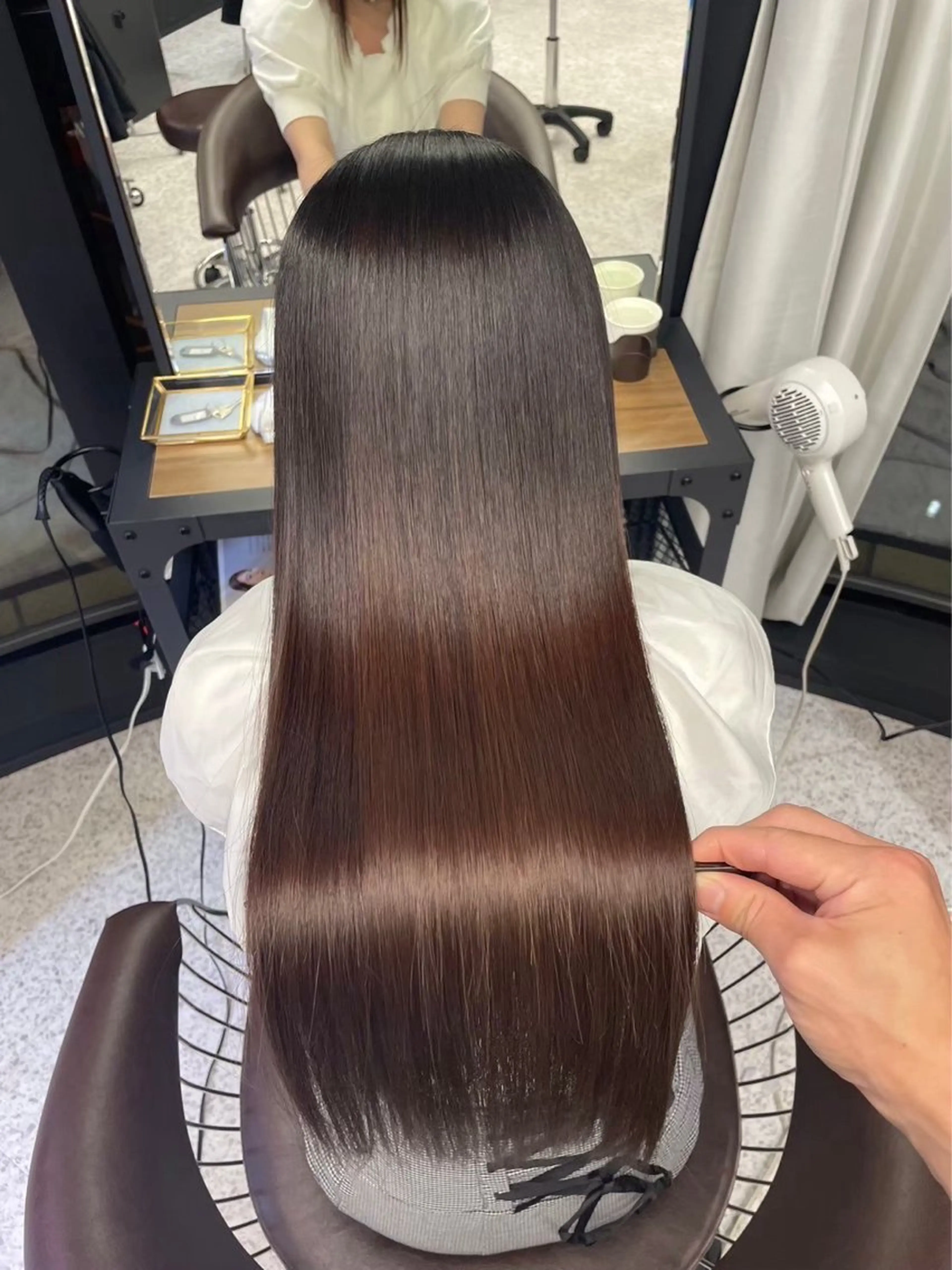 ロング ロング 縮毛矯正 タカダ ケンタのヘアスタイル