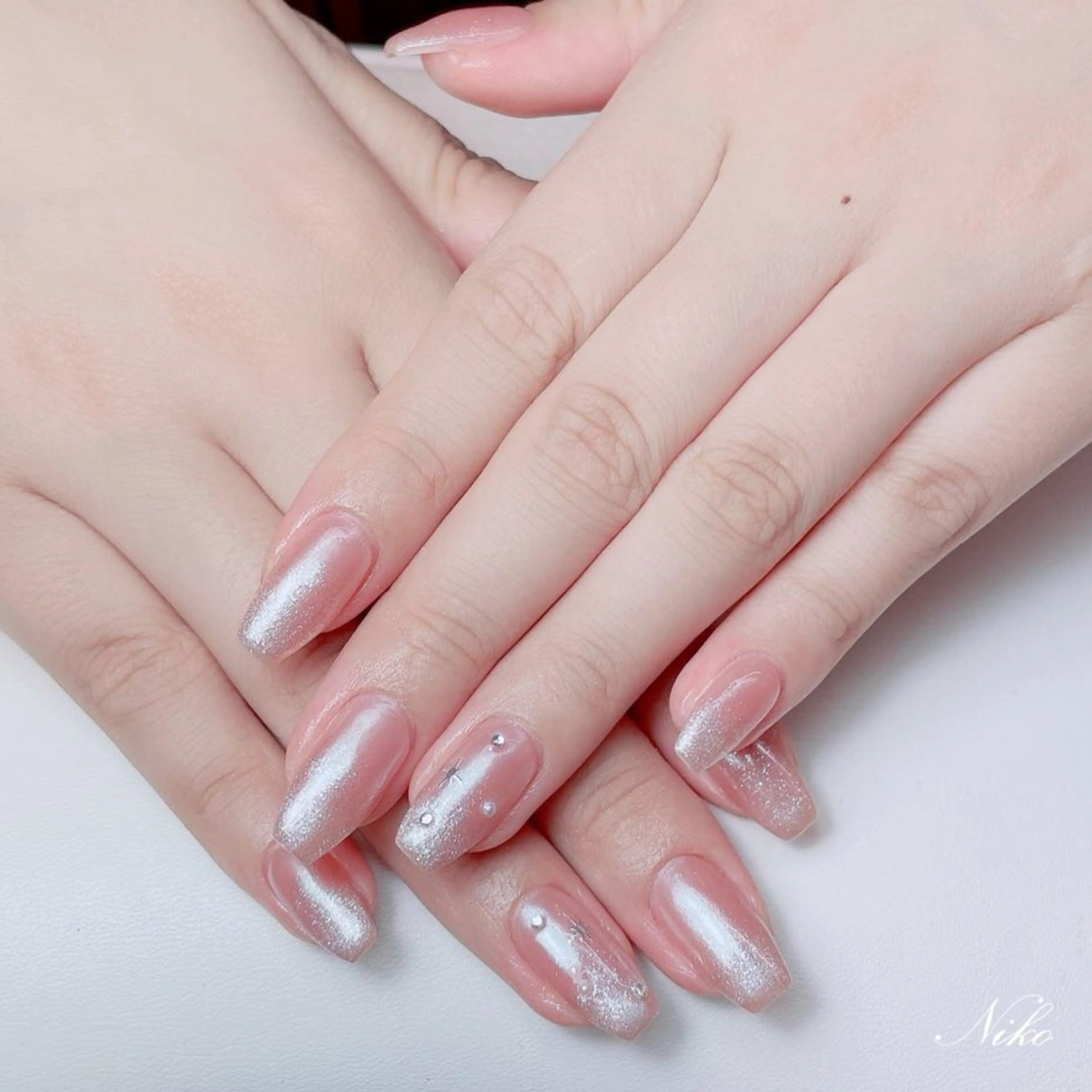 ネイル チークネイル 長さ出し フラッシュネイル フットネイル フレンチネイル Niko nailサロンのネイルデザイン