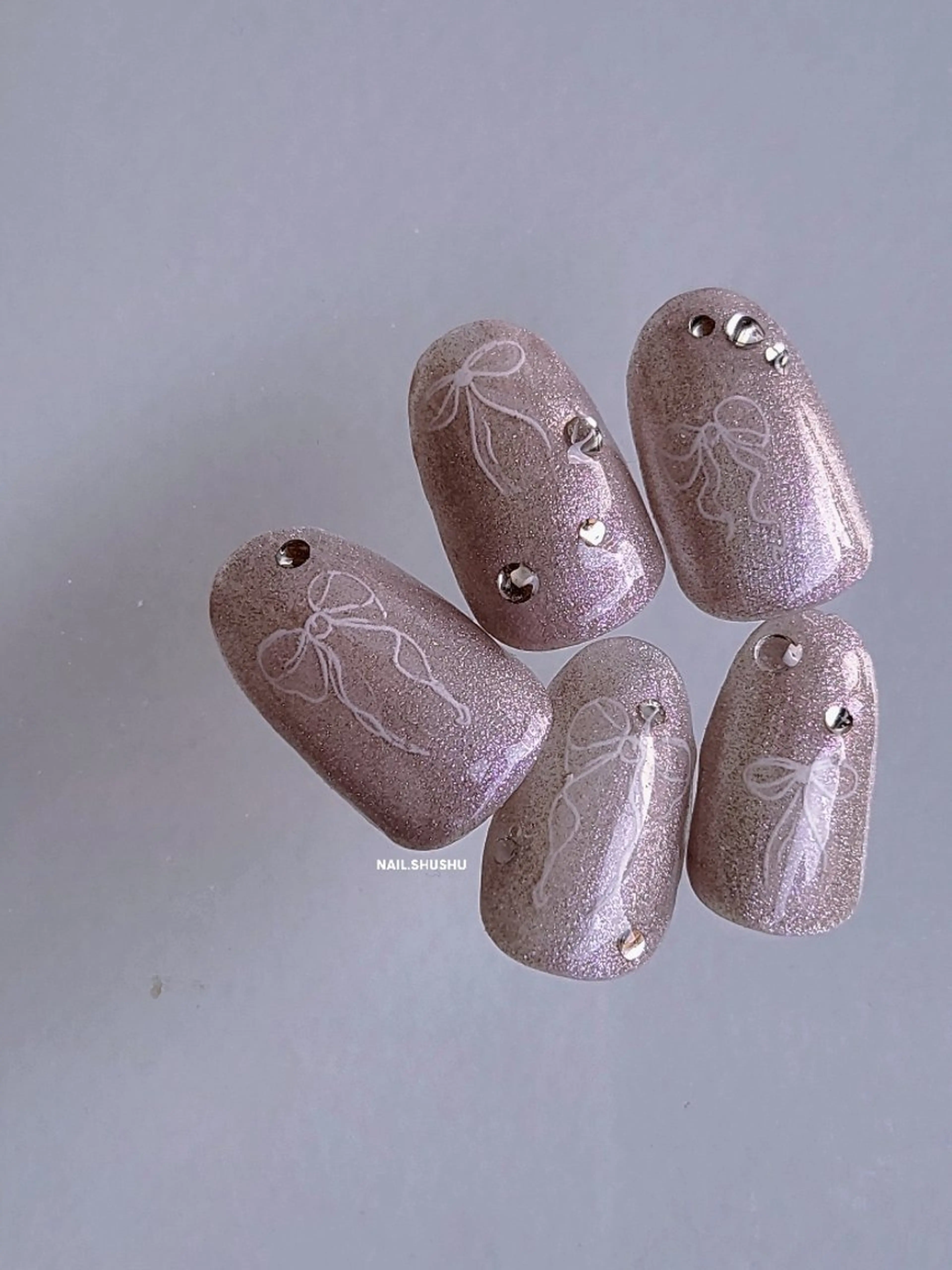 ネイル ハンドネイル 3dパーツ/流行り 👧shushu❤️のネイルデザイン