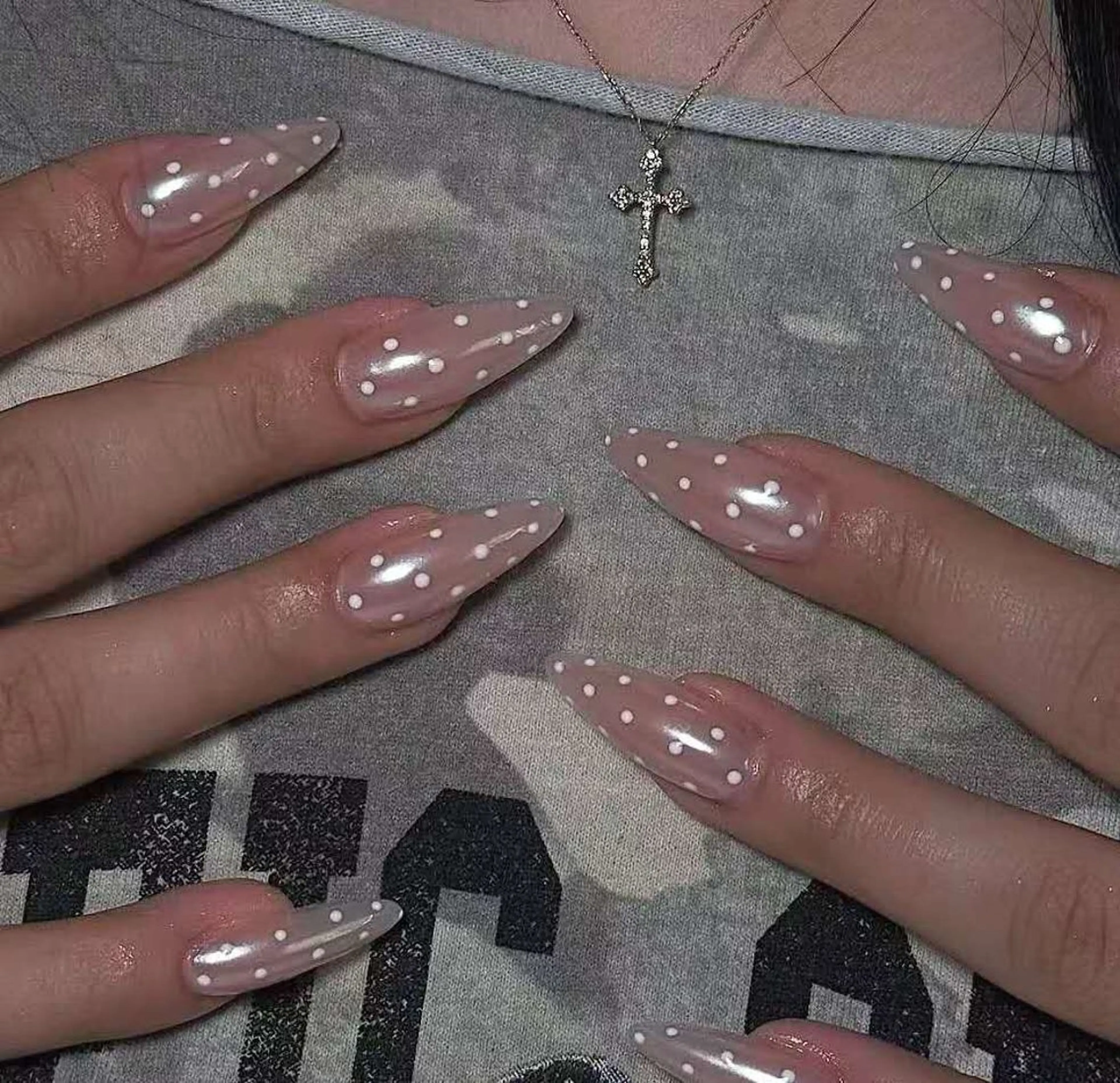 ネイル オーロラネイル フラワーネイル フットネイル フレンチネイル ジェルネイル ハンドネイル BabyYouMi nailのネイルデザイン