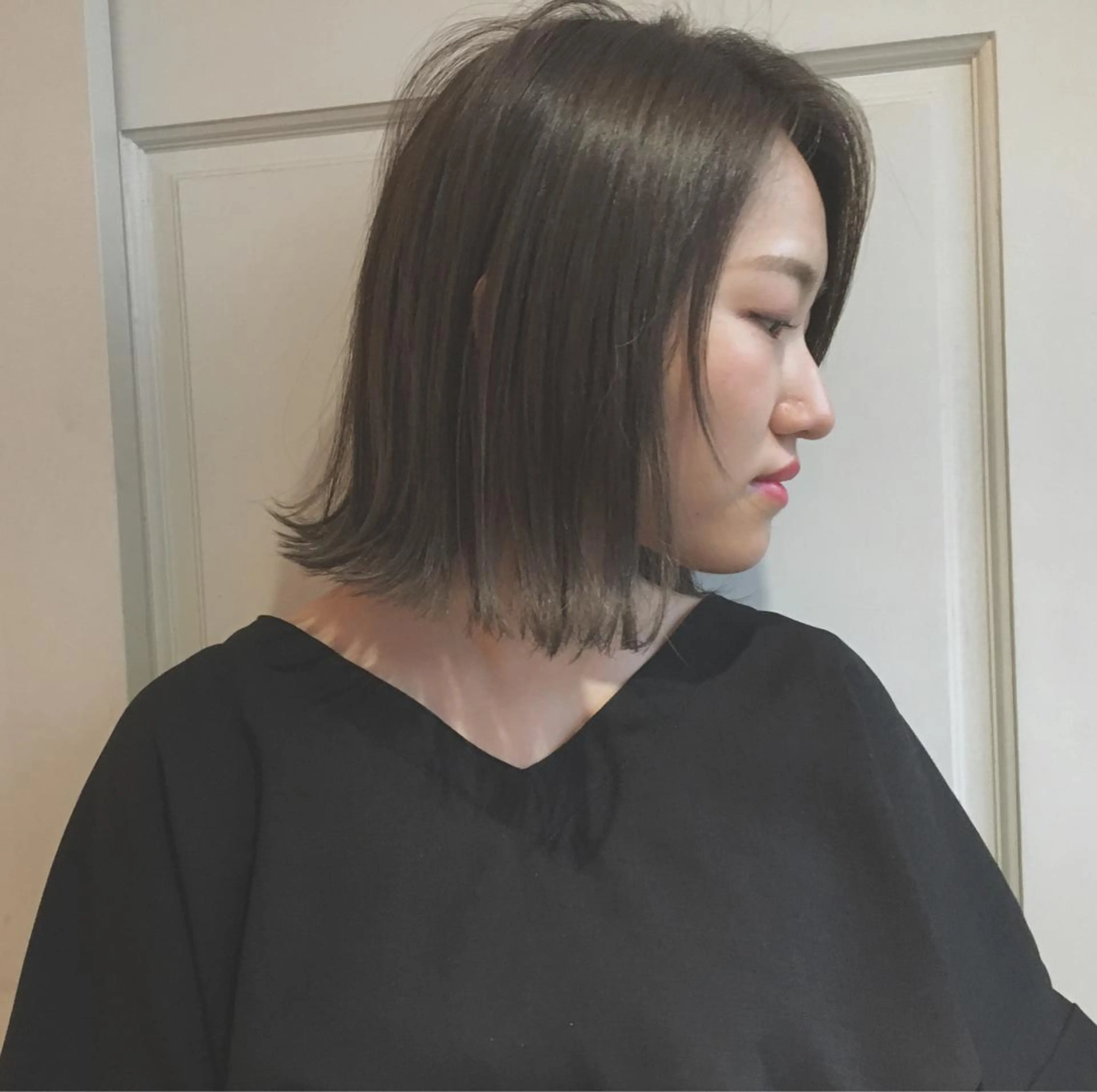 ミディアム アッシュ カット ヘアカラー 🌸ハイトーン 新田　廉 🌸のヘアスタイル