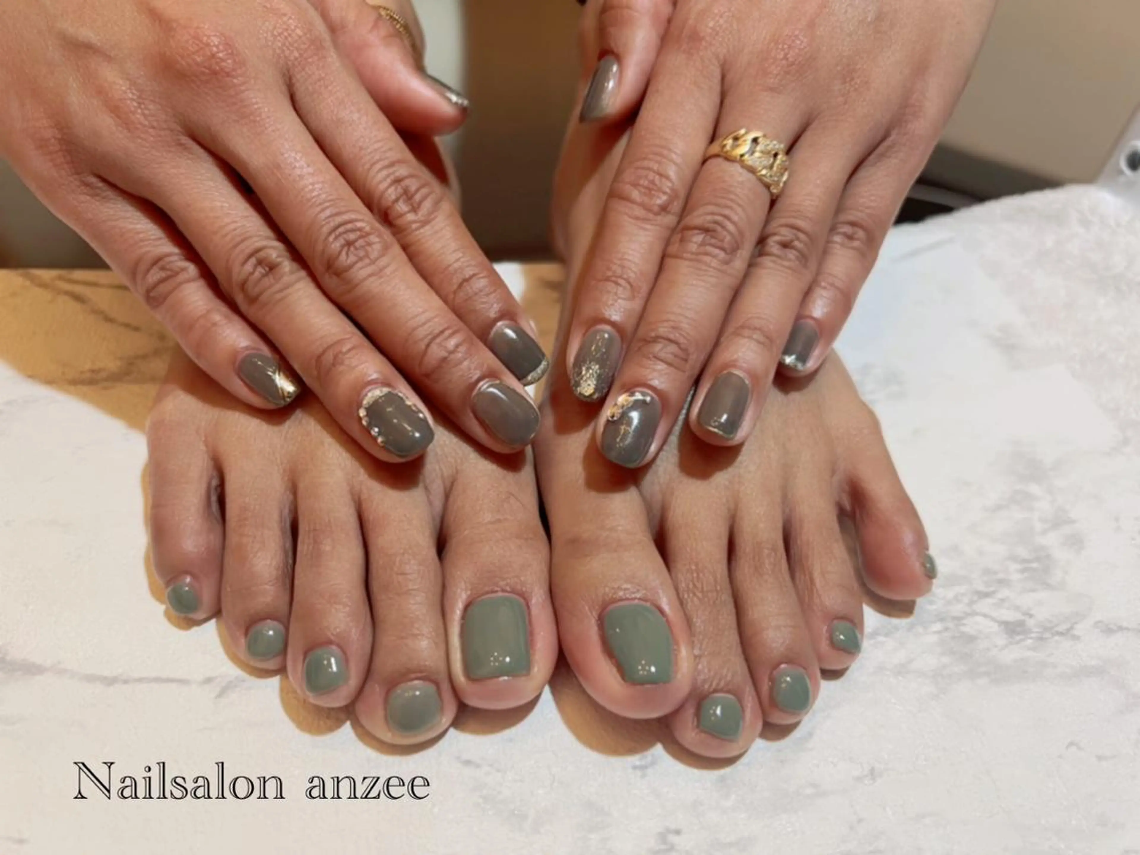 ミディアム ネイル sp anzeeのネイルデザイン