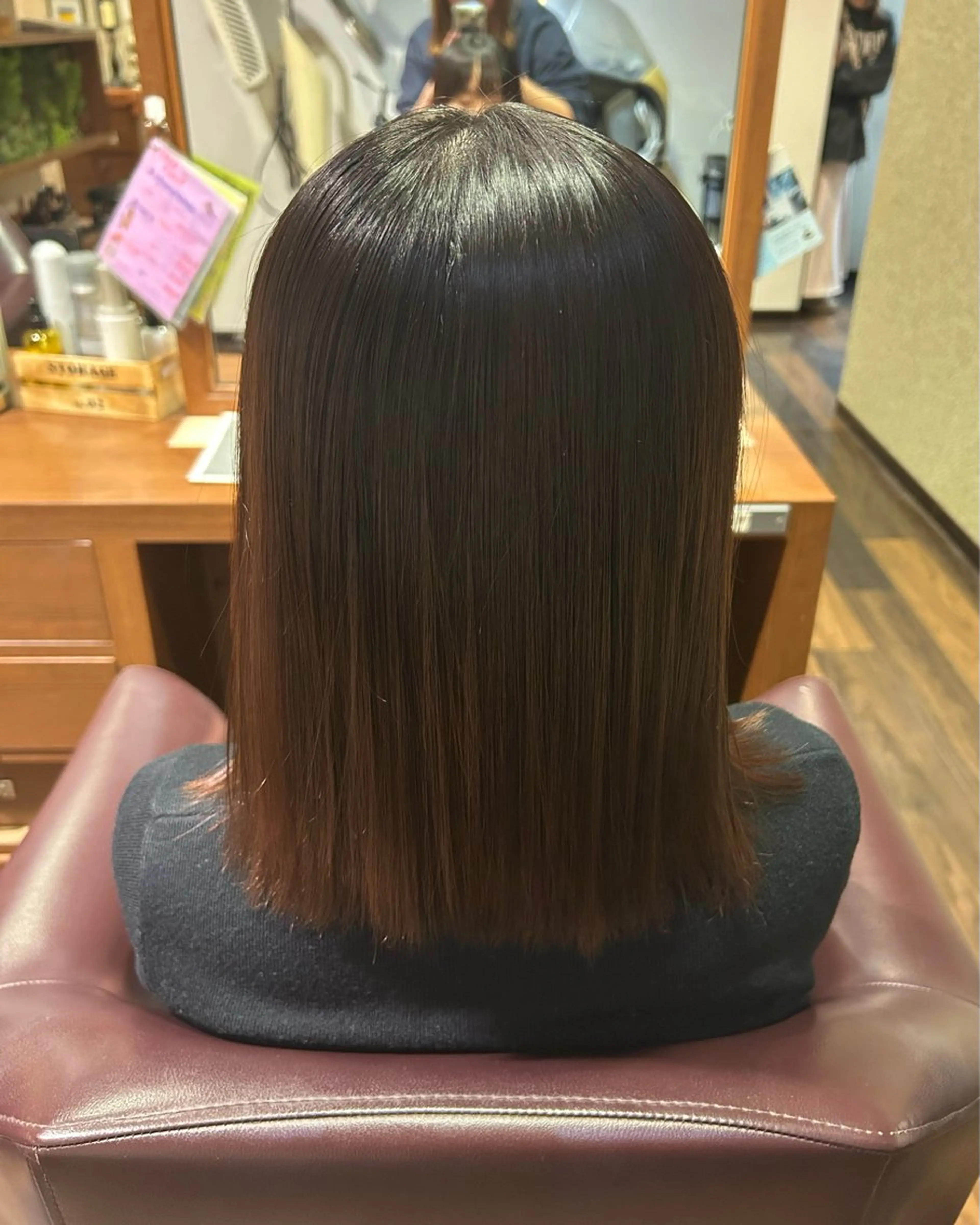 ミディアム やなぎさわ はるなのヘアスタイル
