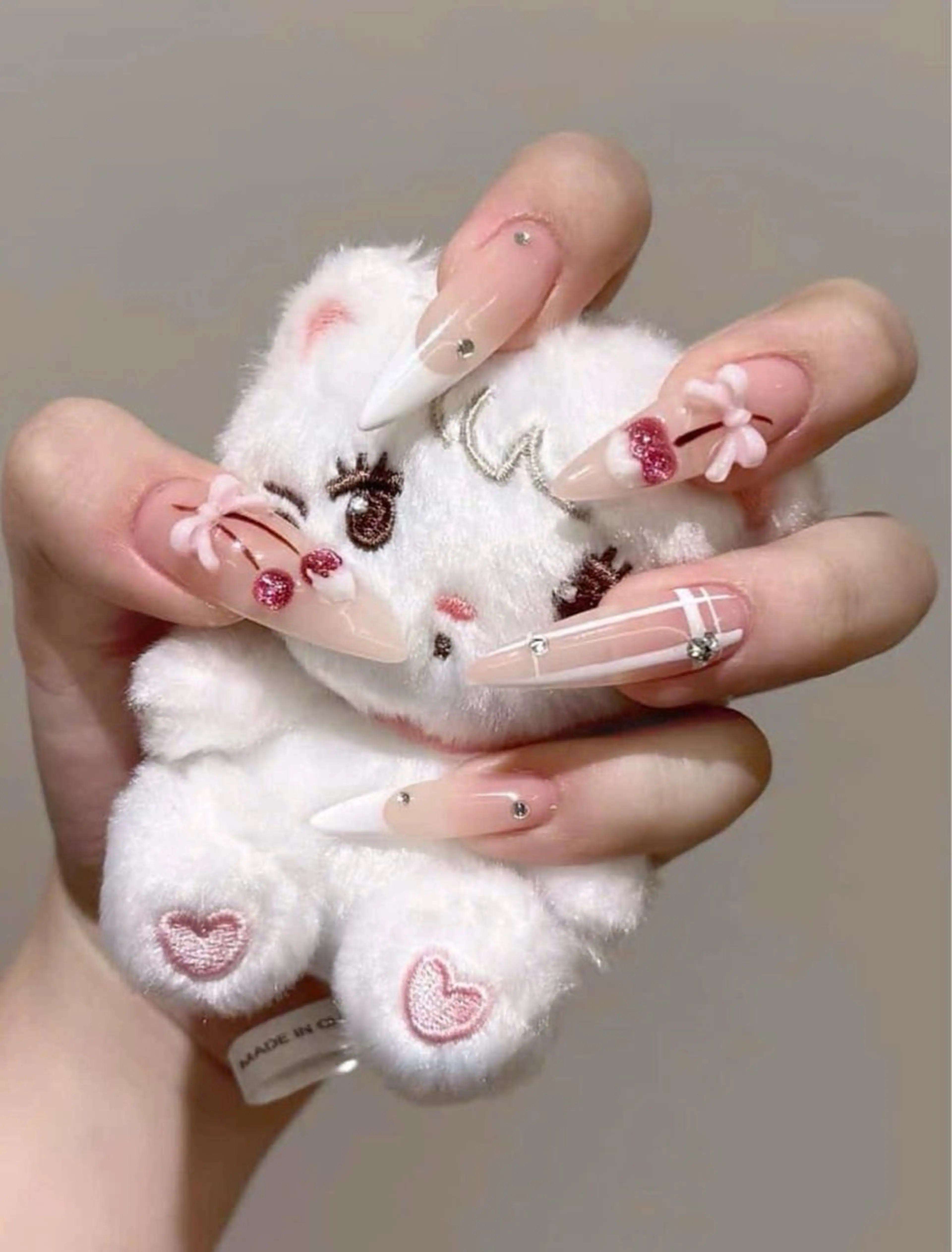 ネイル フレンチネイル キラキラネイル マグネットネイル ミラーネイル ニュアンスネイル ハンドネイル Lina所属・MeiMei Nail モデル募集のネイルデザイン