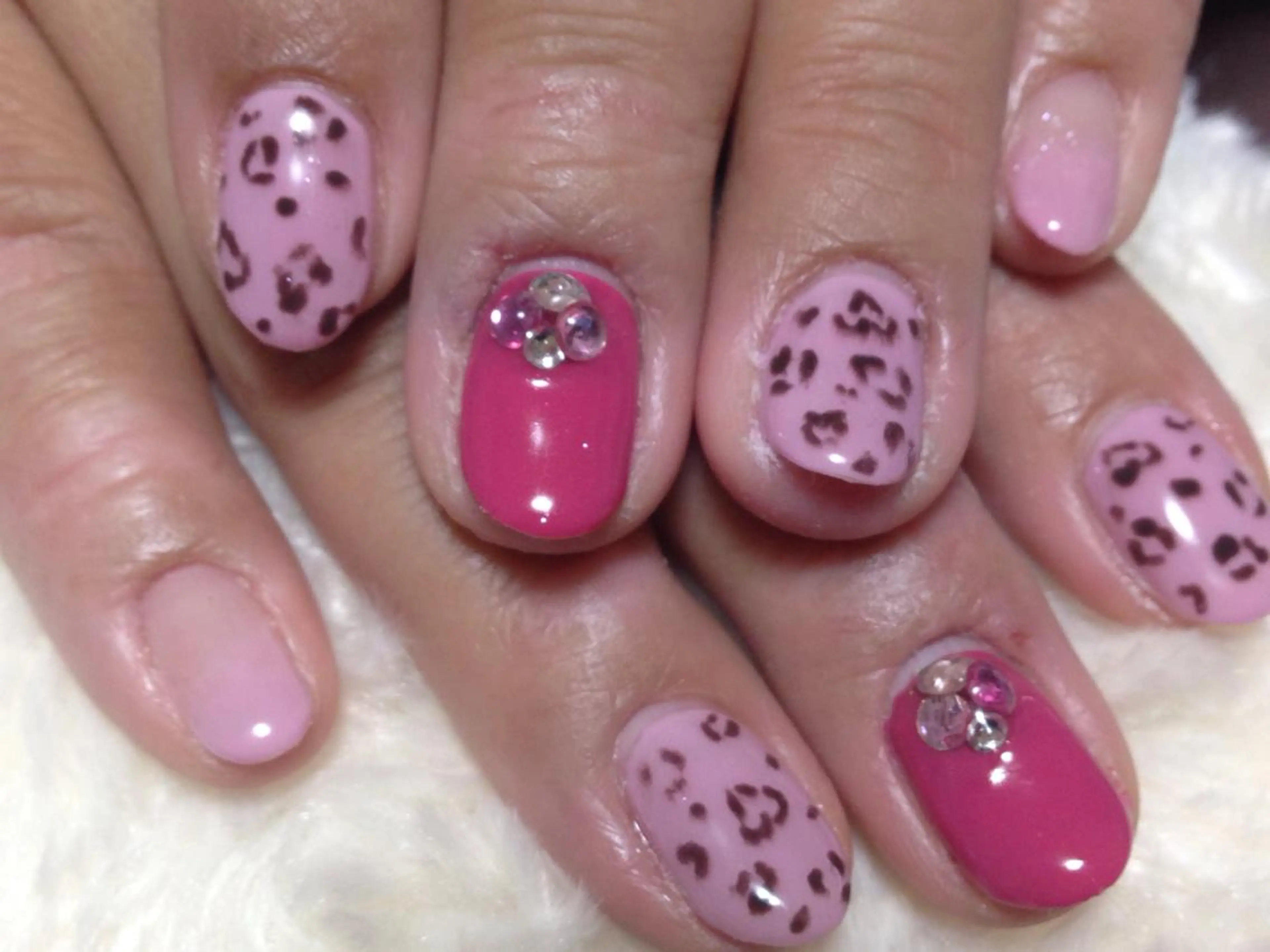 ネイル リラネイル所属・福田 美代子のネイルデザイン