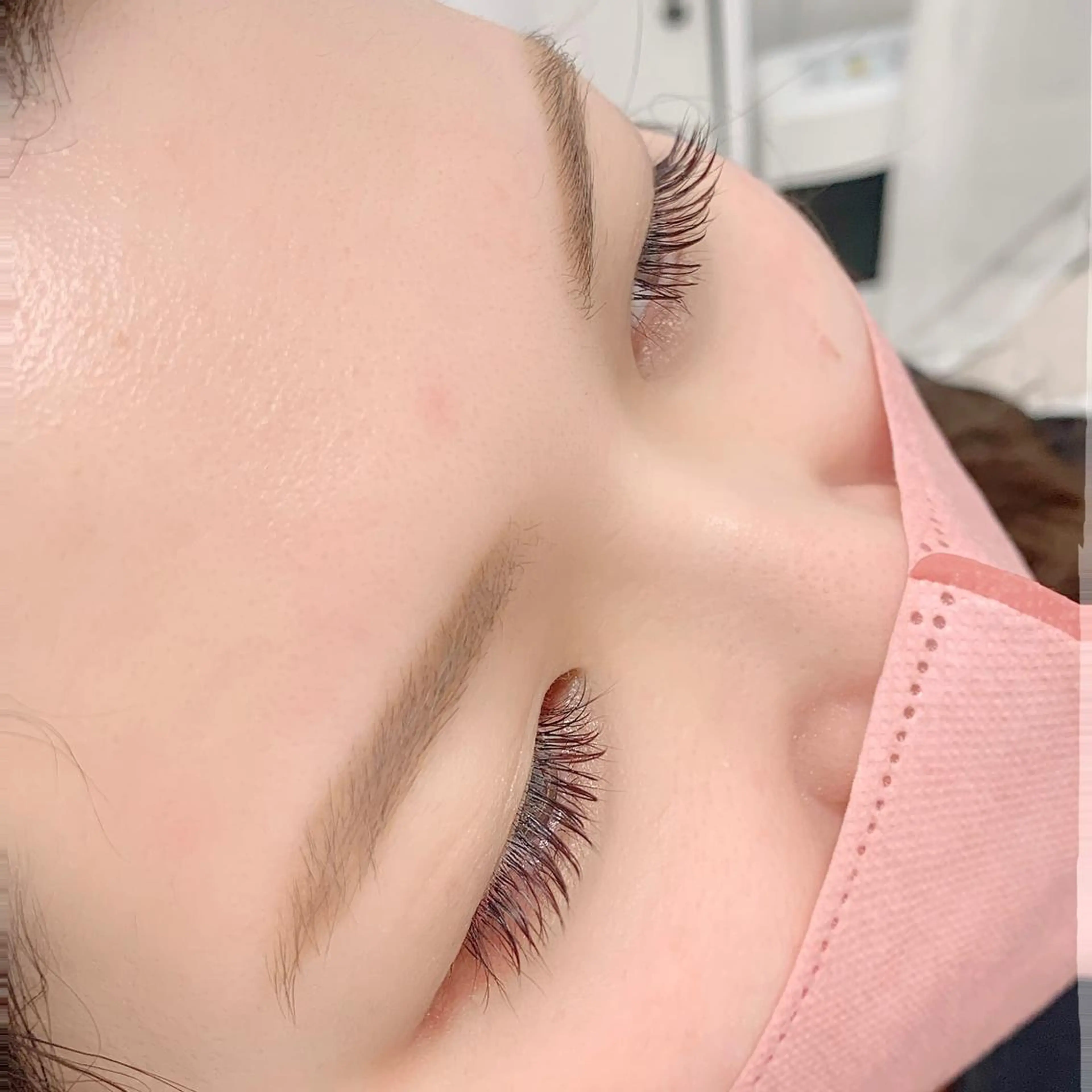 マツエク・マツパ ブラウンラッシュ カラーマツエク BellFlower Aki（眉・まつげ）のマツエク・マツパデザイン