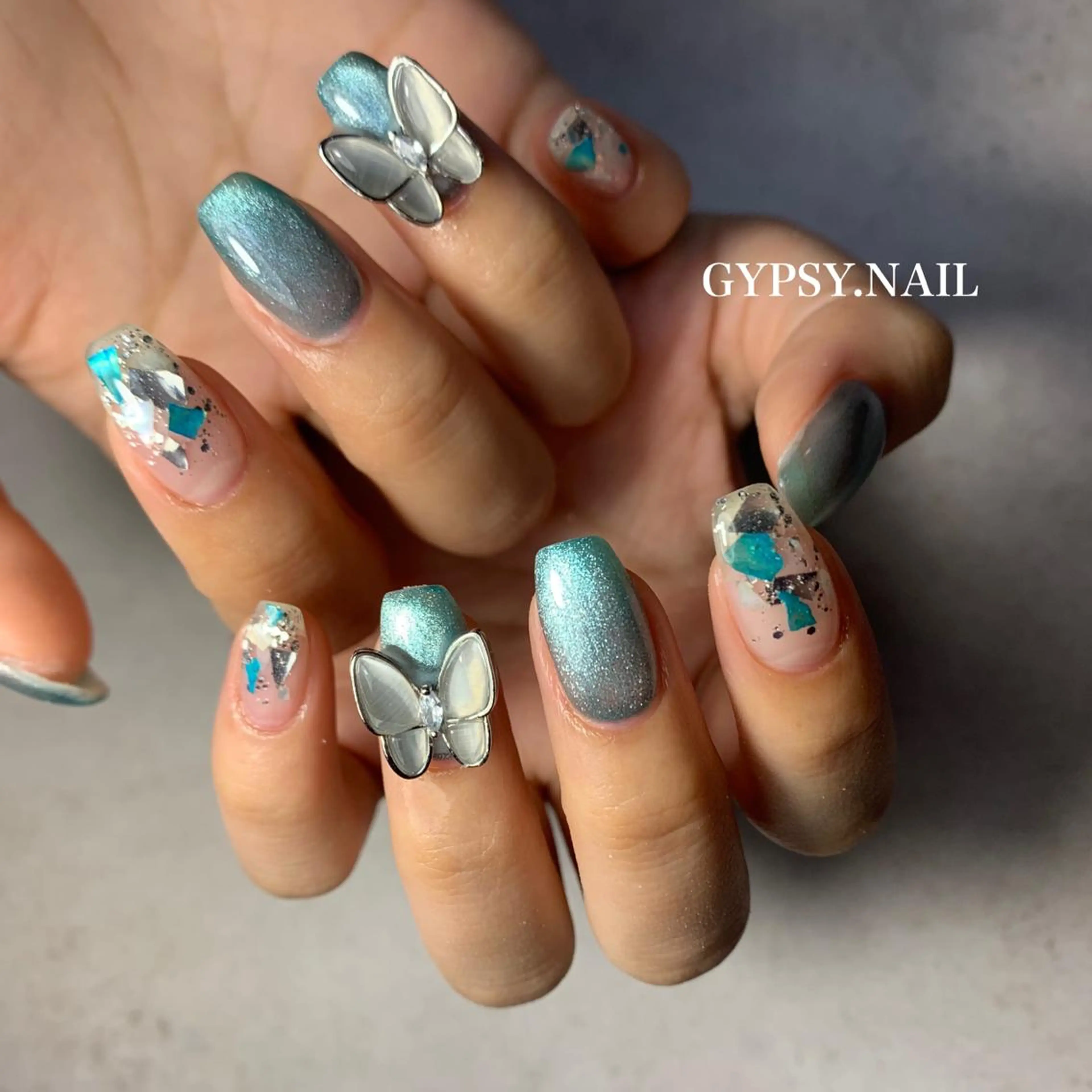 ネイル GYPSY.NAIL所属・GYPSY.NAIL akariのネイルデザイン
