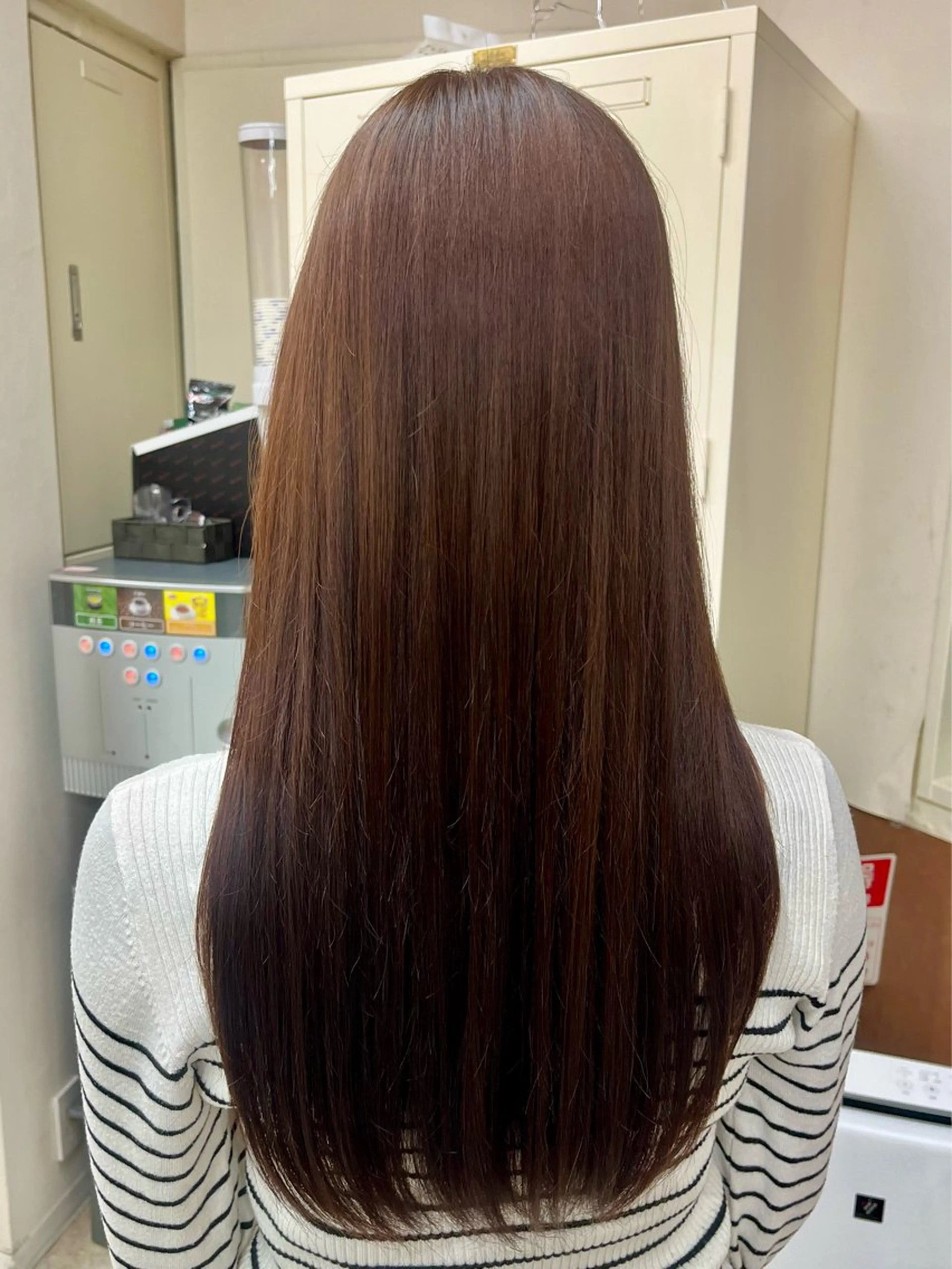カラー ヘアカラー 八馬 那由多のヘアスタイル