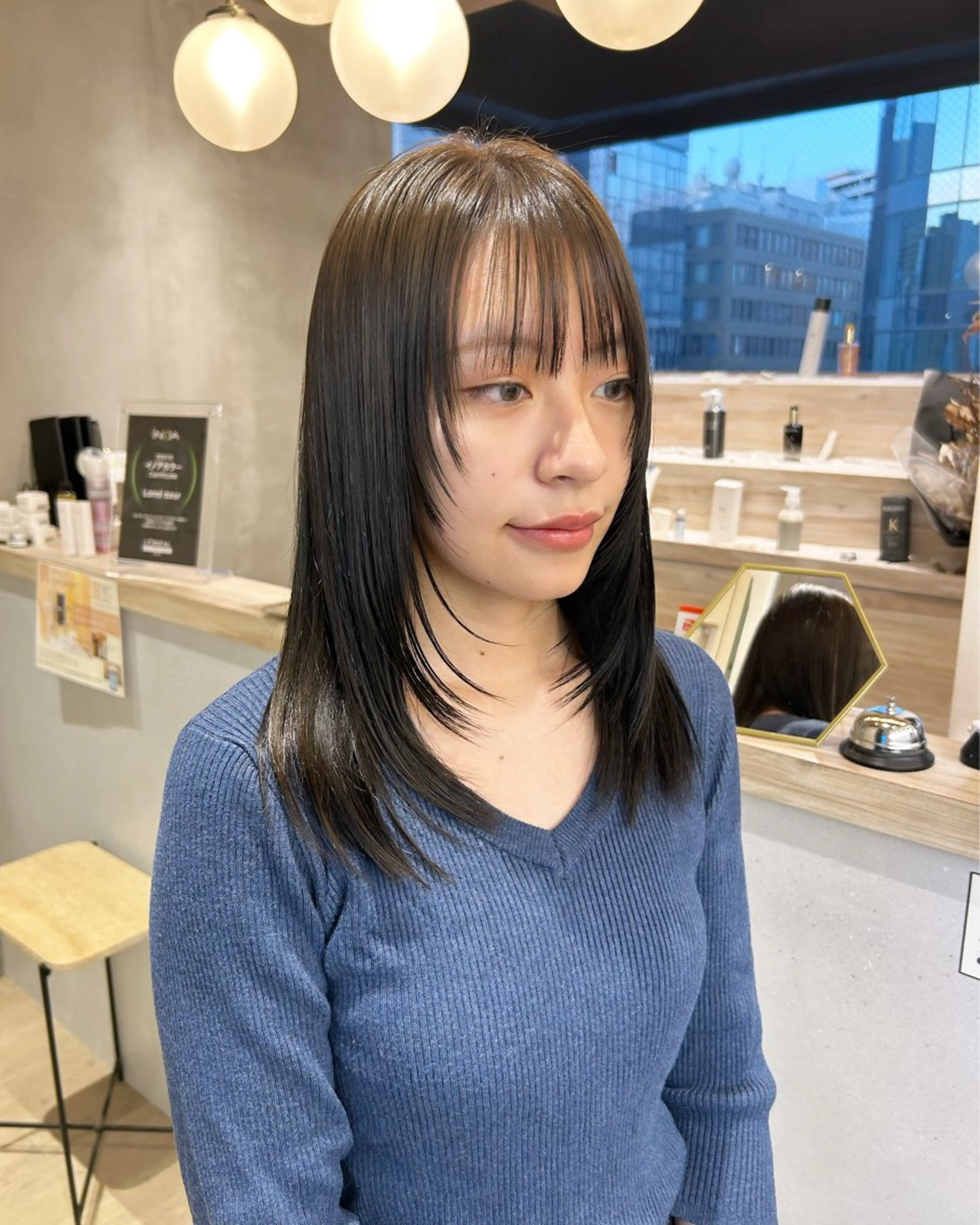 セミロング カット ヘアカラー トリートメント 🩵縮毛矯正/ブリー チ/髪質改善/いつかのヘアスタイル