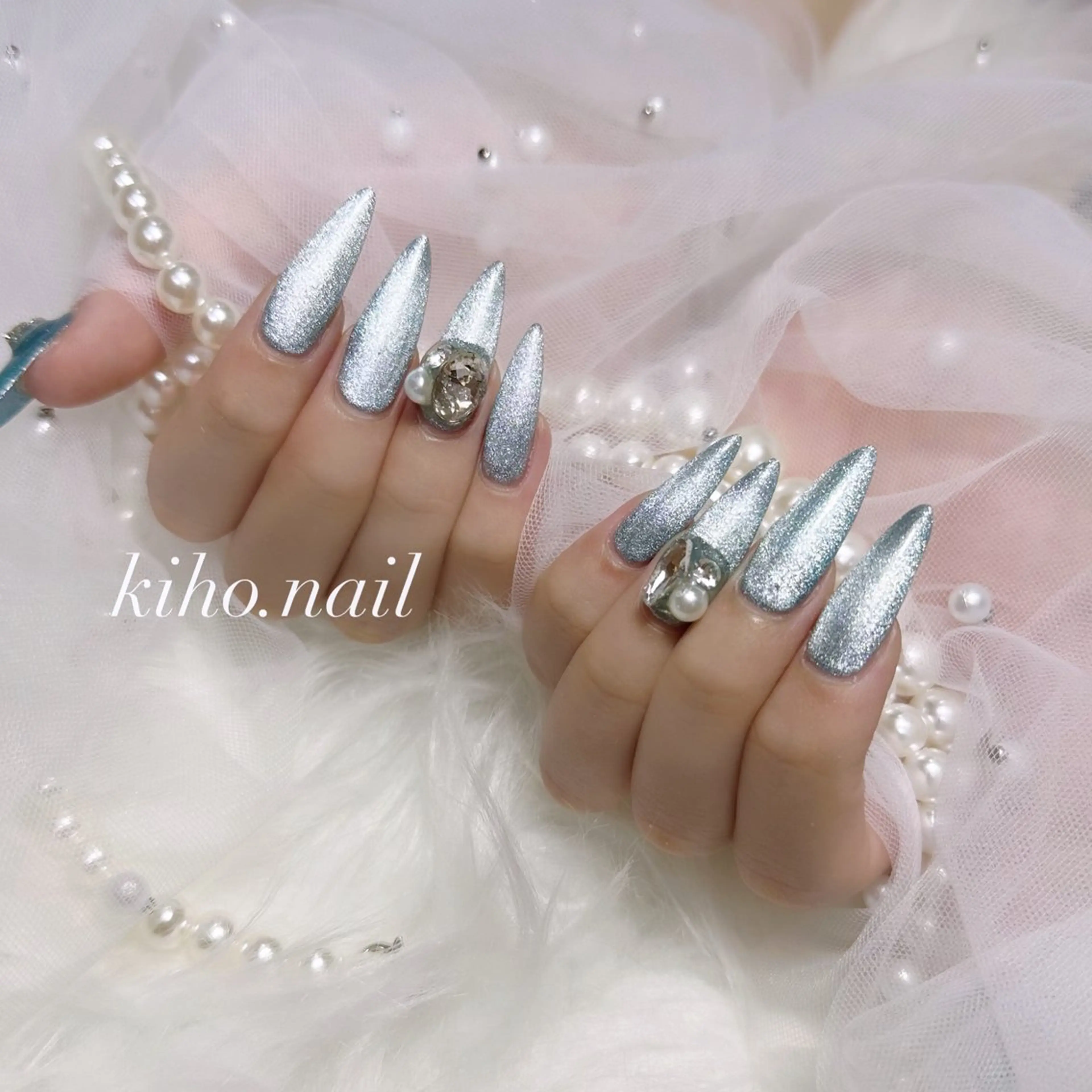 ネイル ハンドネイル KIHO 【深夜ネイル】のネイルデザイン