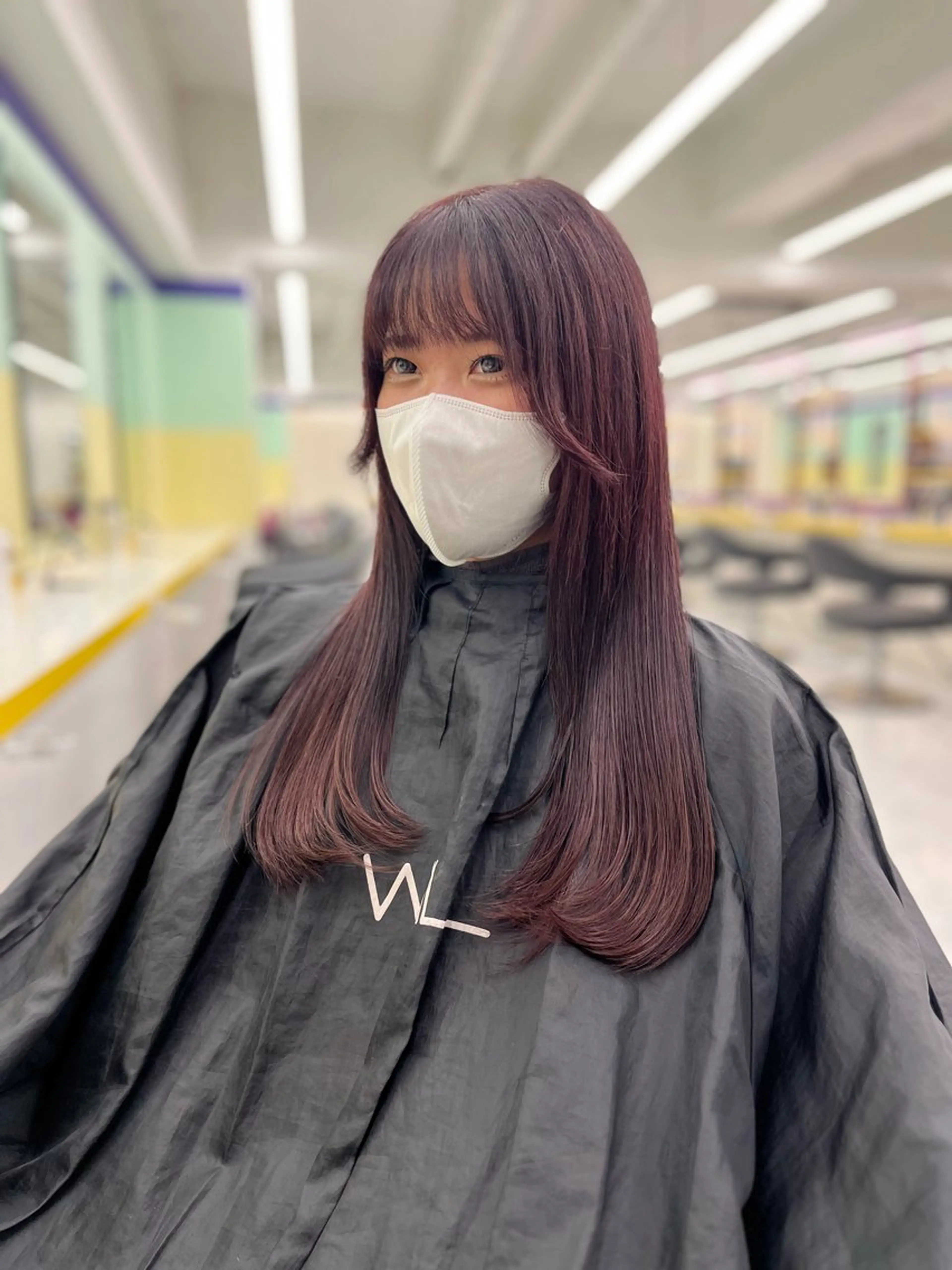 ロング カラー ハイトーンカラー 🦄レイヤーカットのヘアスタイル