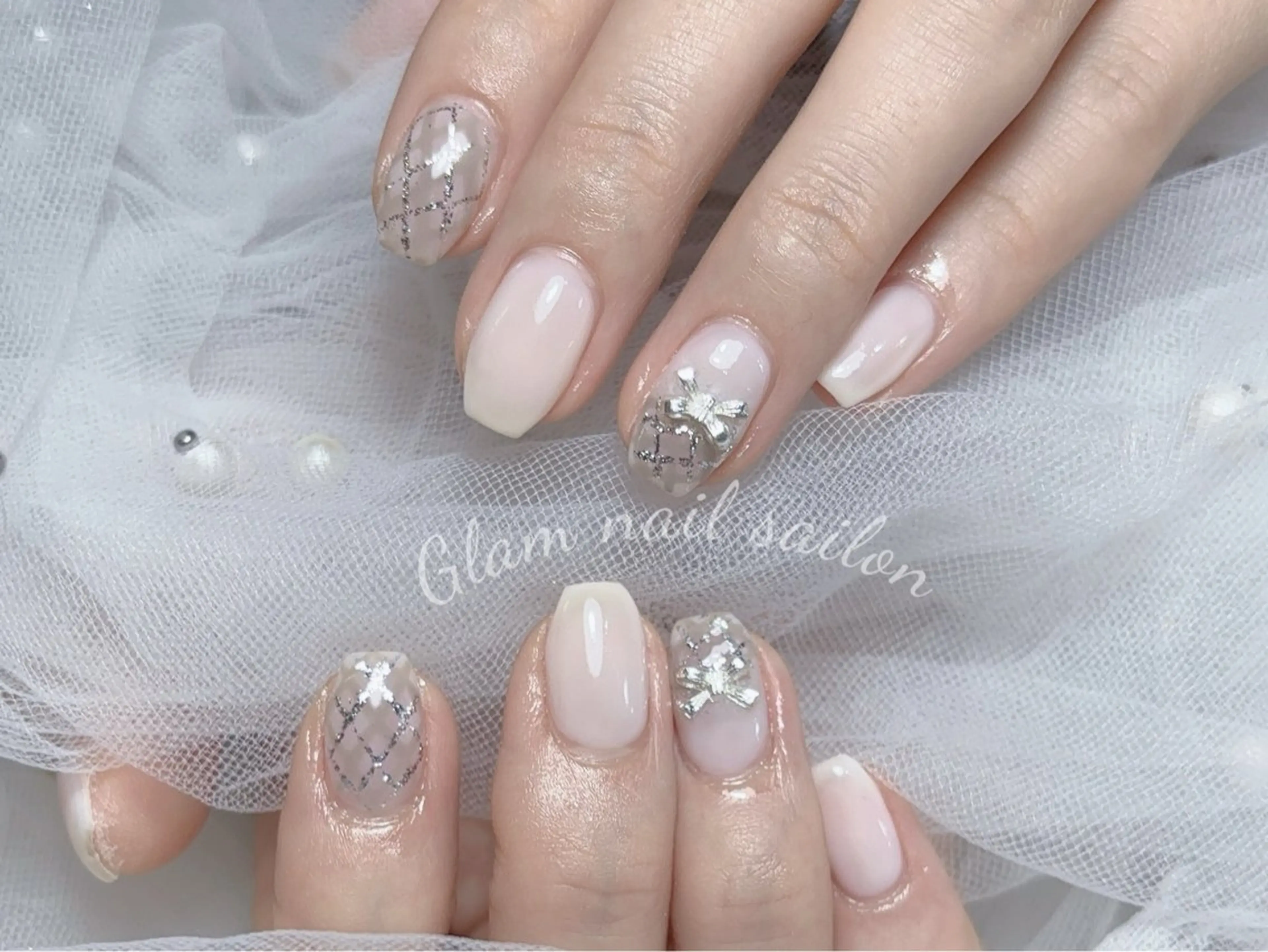 ネイル エツメ💅 長さだし🎀デザインのネイルデザイン