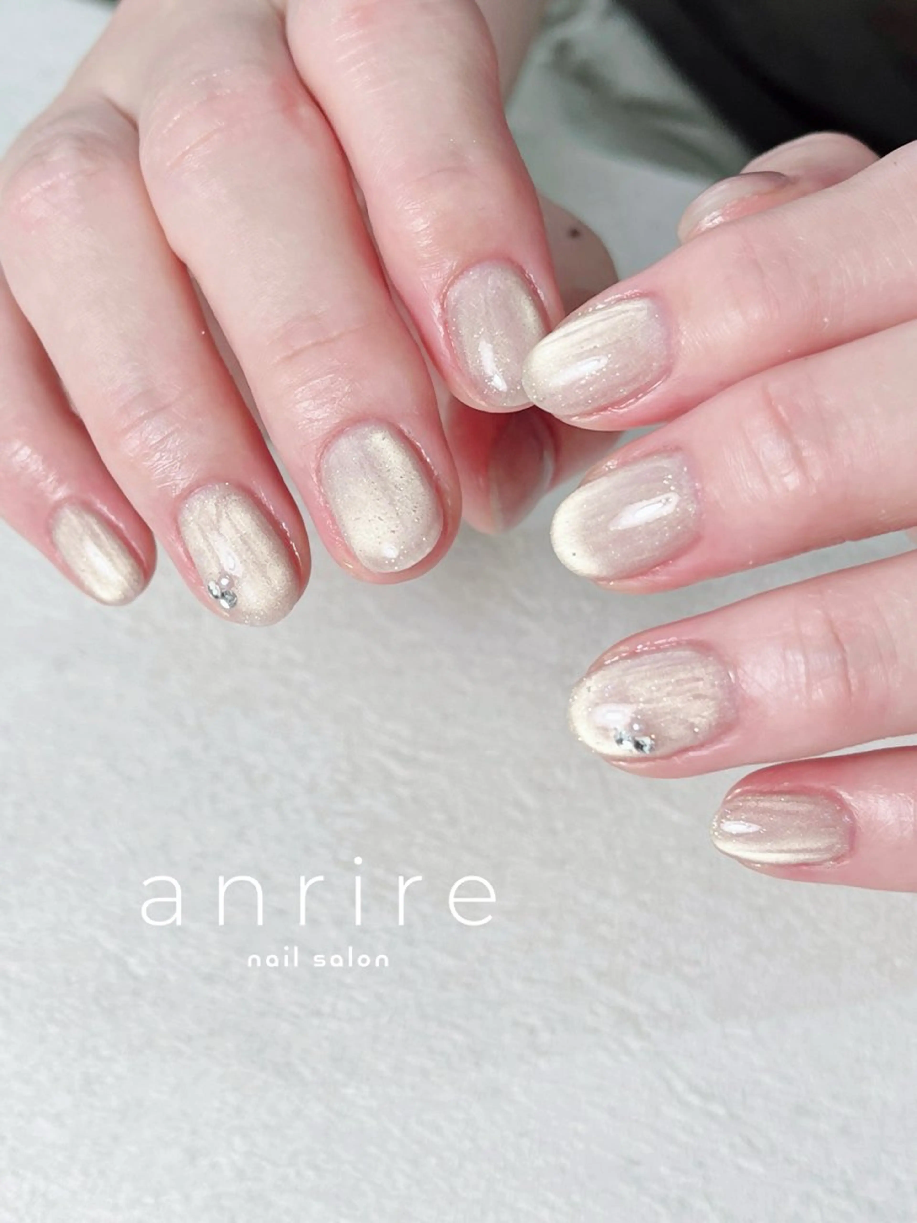 ネイル フラッシュネイル フラッシュマグ ジェルネイル キラキラネイル マグネットネイル ハンドネイル nail salon anrire〜アンリール〜所属・nailsalon anrireのネイルデザイン