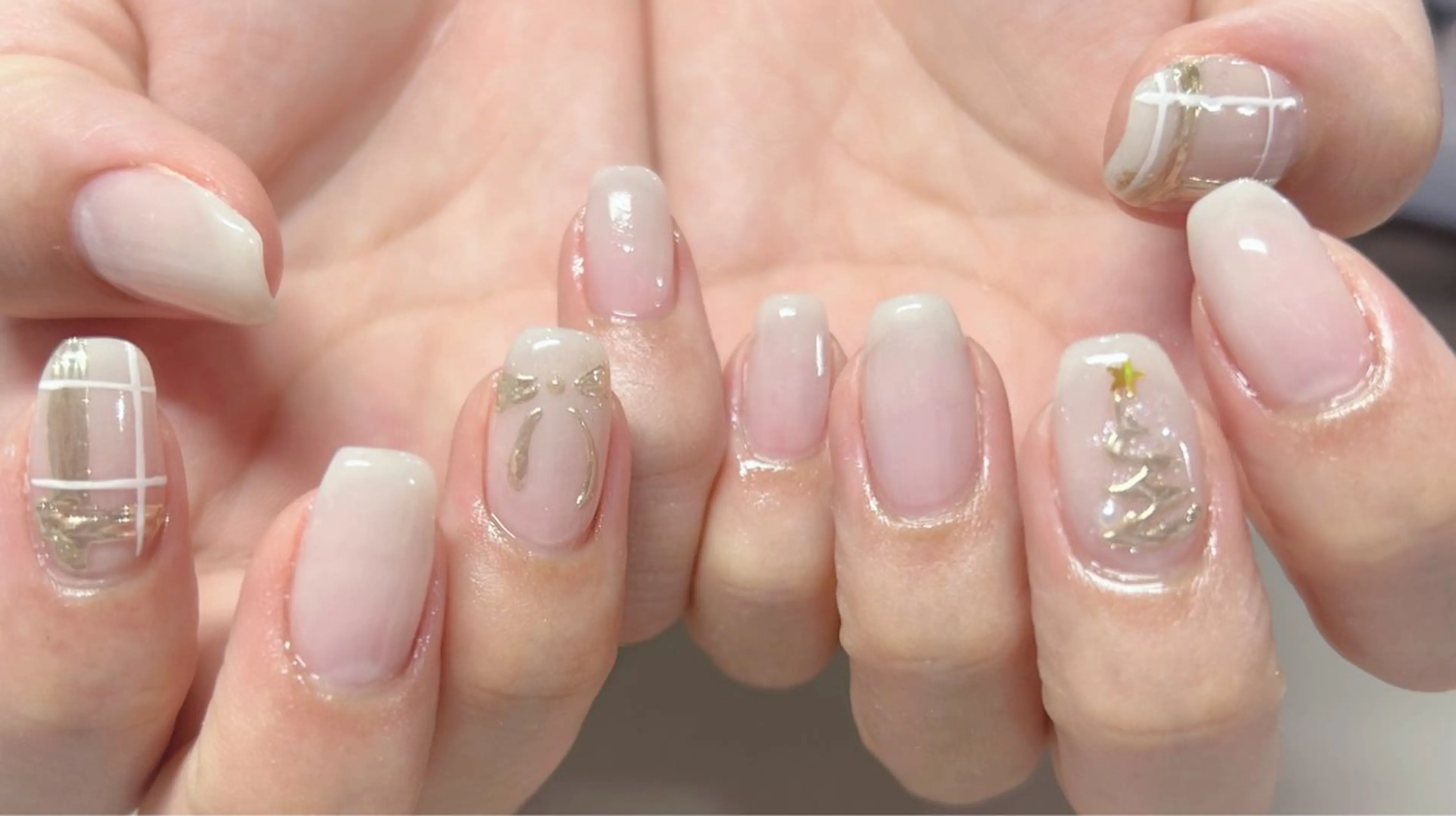 ネイル 冬ネイル クリスマス ハンドネイル 室橋 舞のネイルデザイン