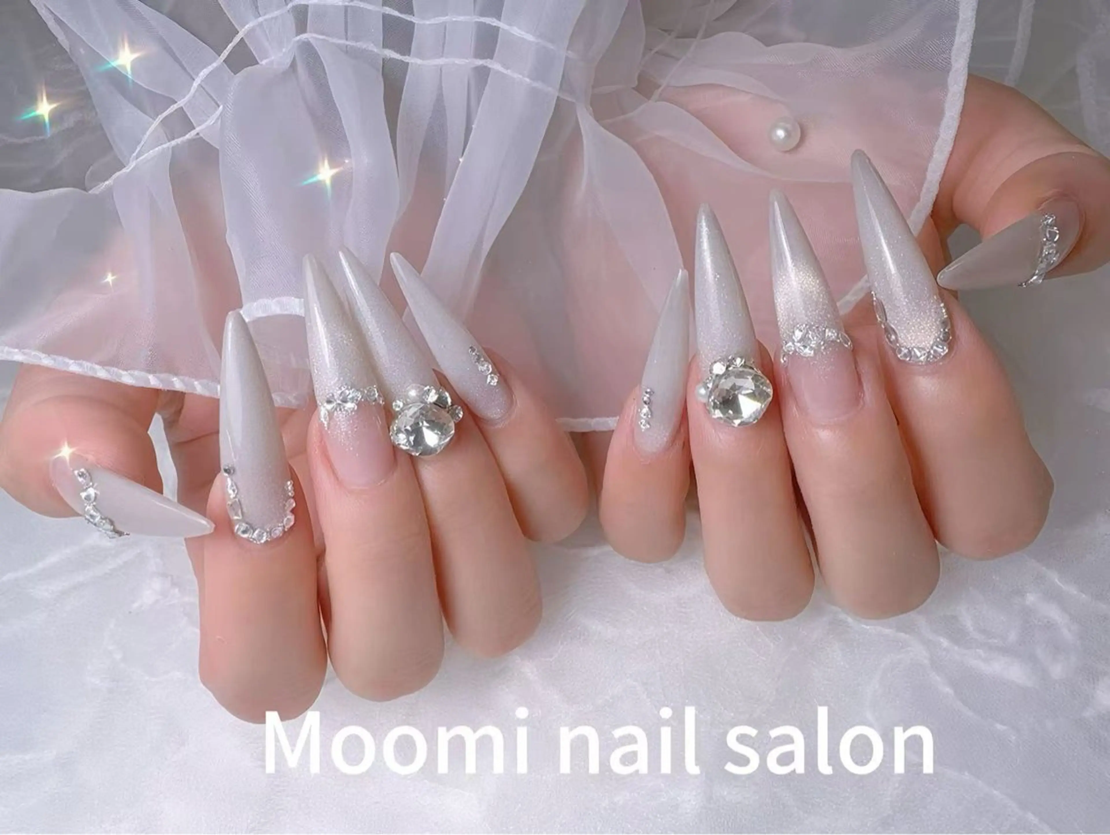 ネイル Moomi なつのネイルデザイン