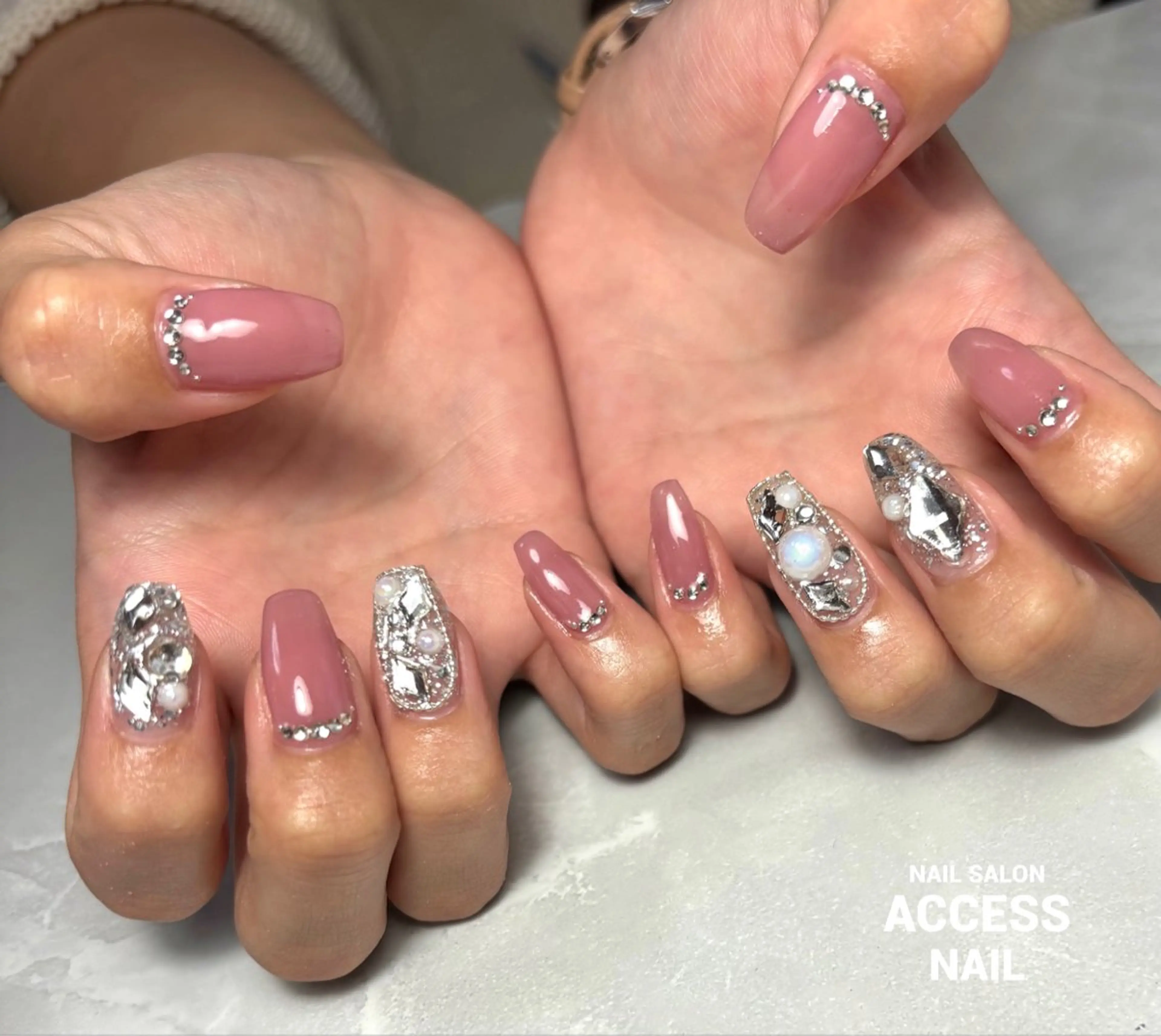 ネイル access nailのネイルデザイン
