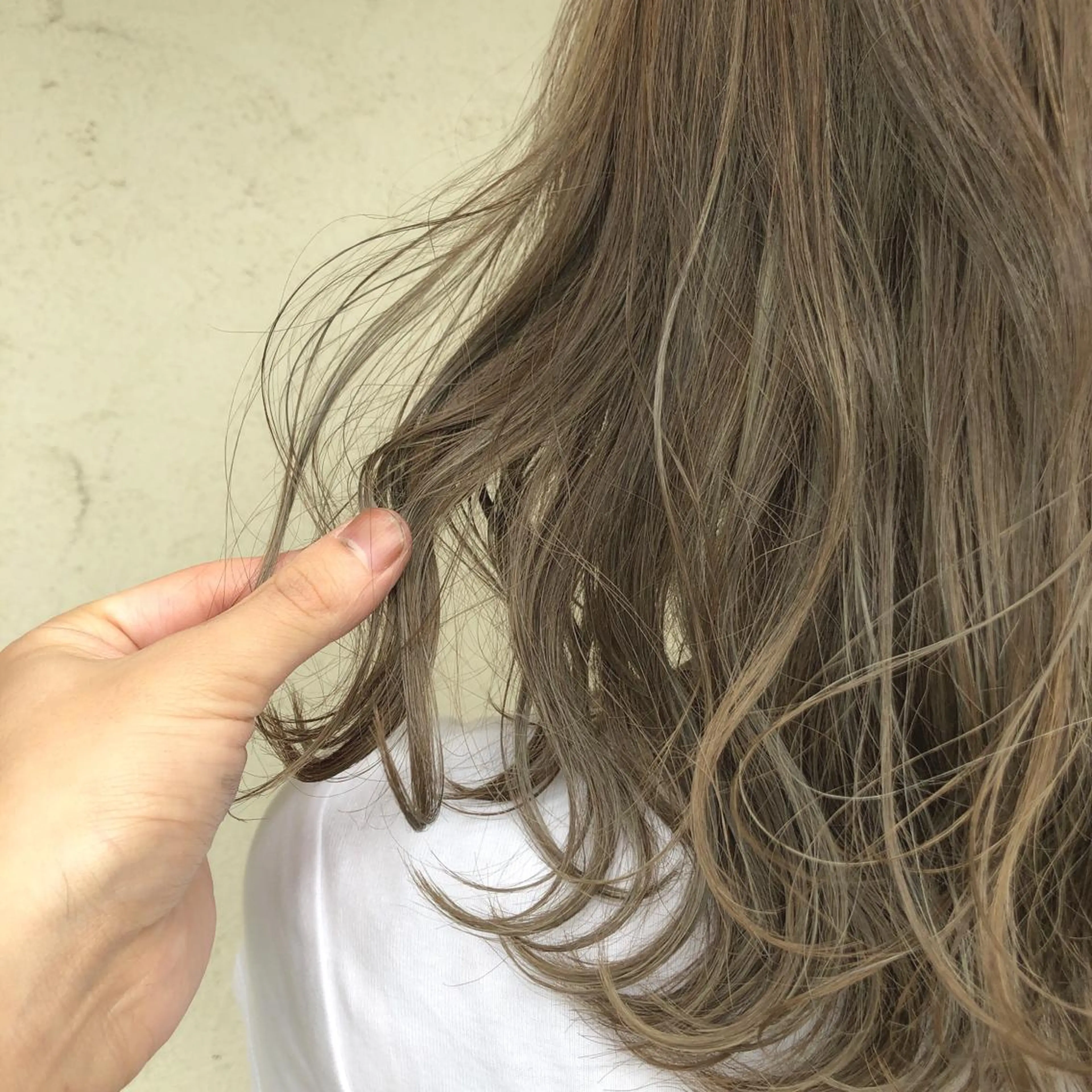 ミディアム カラー ヘアカラー トリートメント ヘアセット 艶髪育成サロン 京橋　shinのヘアスタイル