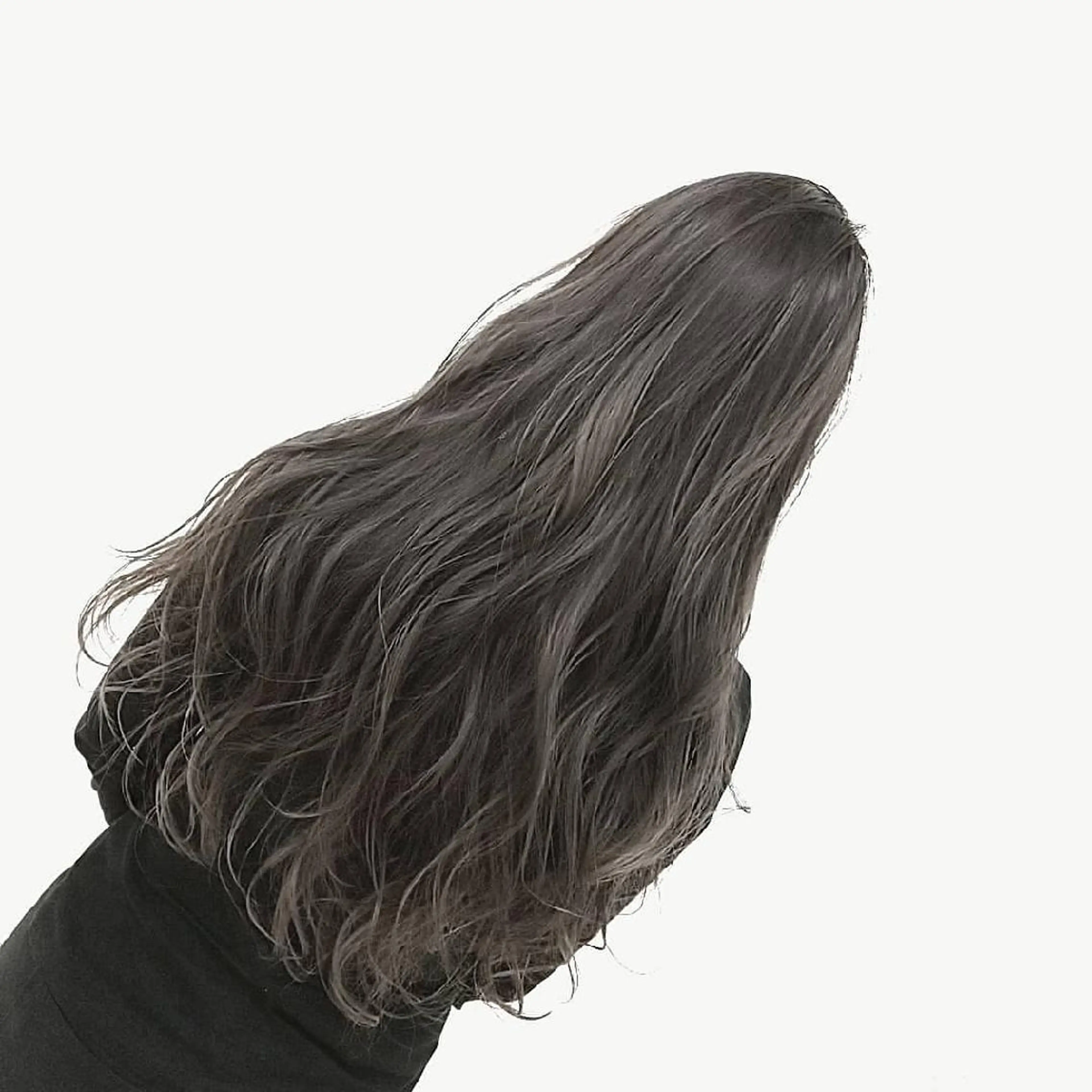 ロング パーマ アッシュ LaRmE 代表　穂原大和のヘアスタイル