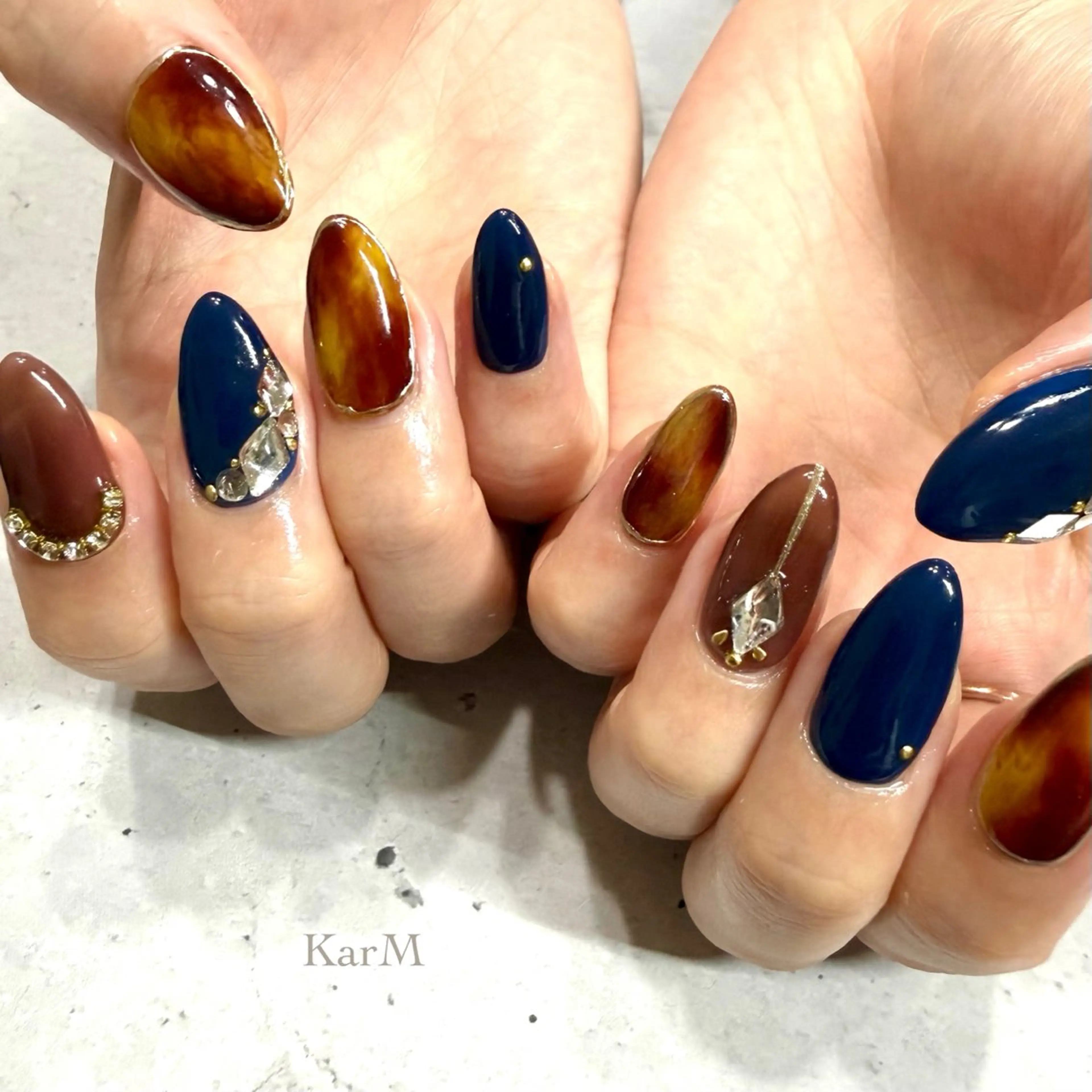 ネイル オーロラネイル チークネイル フラッシュネイル フレンチネイル グラデーション ハンドネイル ogino karinのネイルデザイン