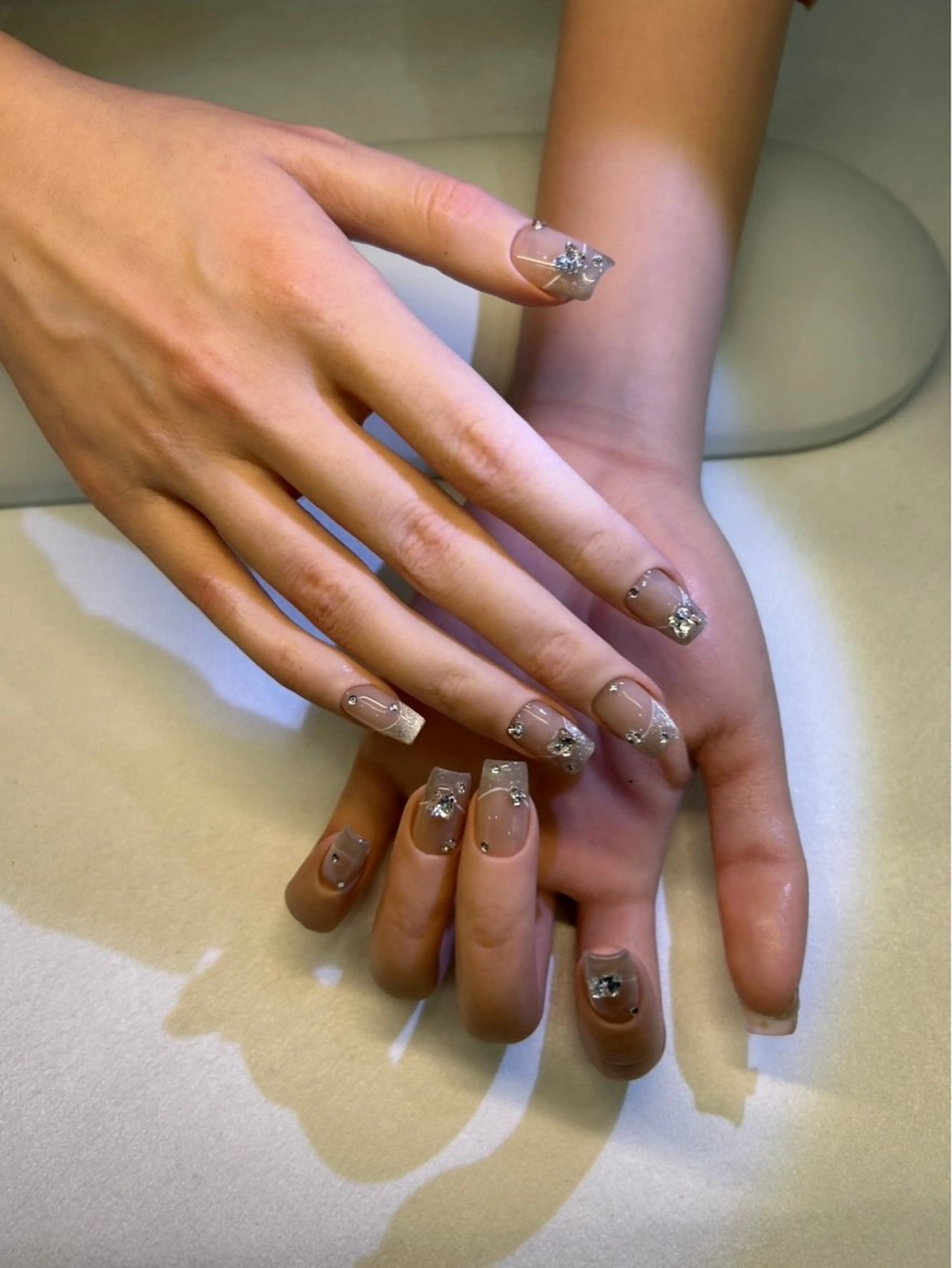 ネイル MoMo Nail所属・MoMo Nail 新大久保のネイルデザイン
