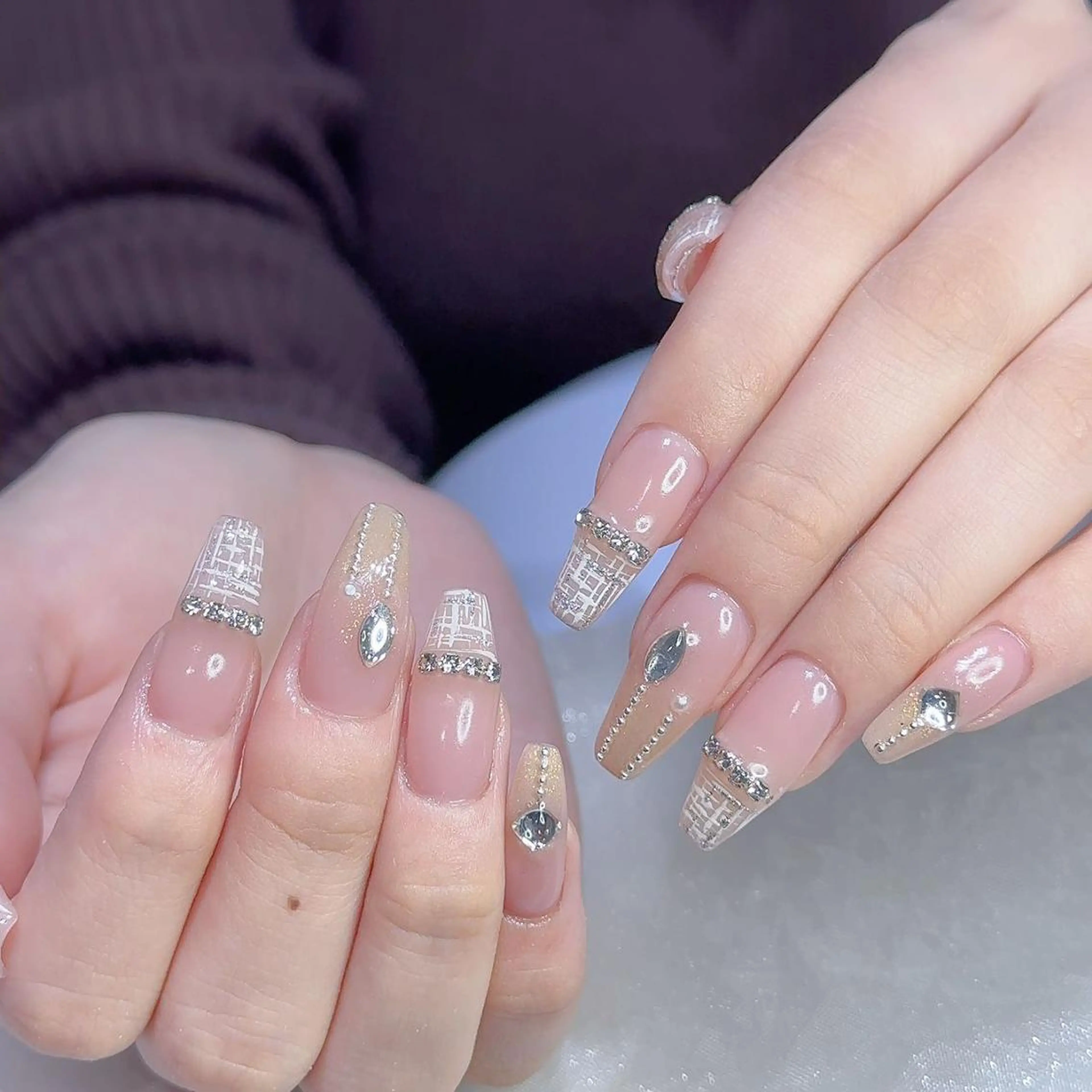 ネイル Queens テイのネイルデザイン